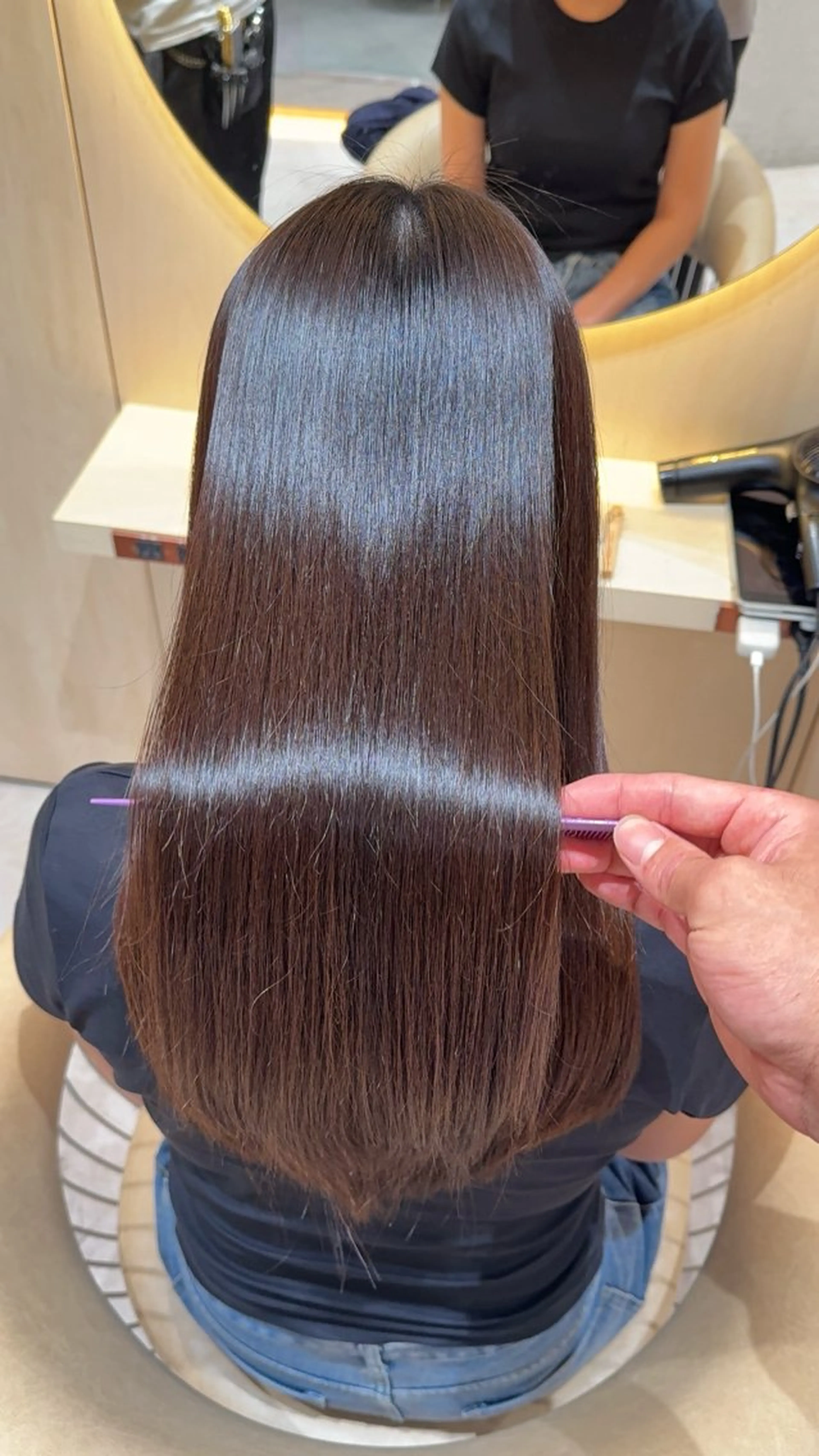 ロング カラー カット ヘアカラー 縮毛矯正 レイヤー❣️縮毛矯正 川村利幸のヘアスタイル