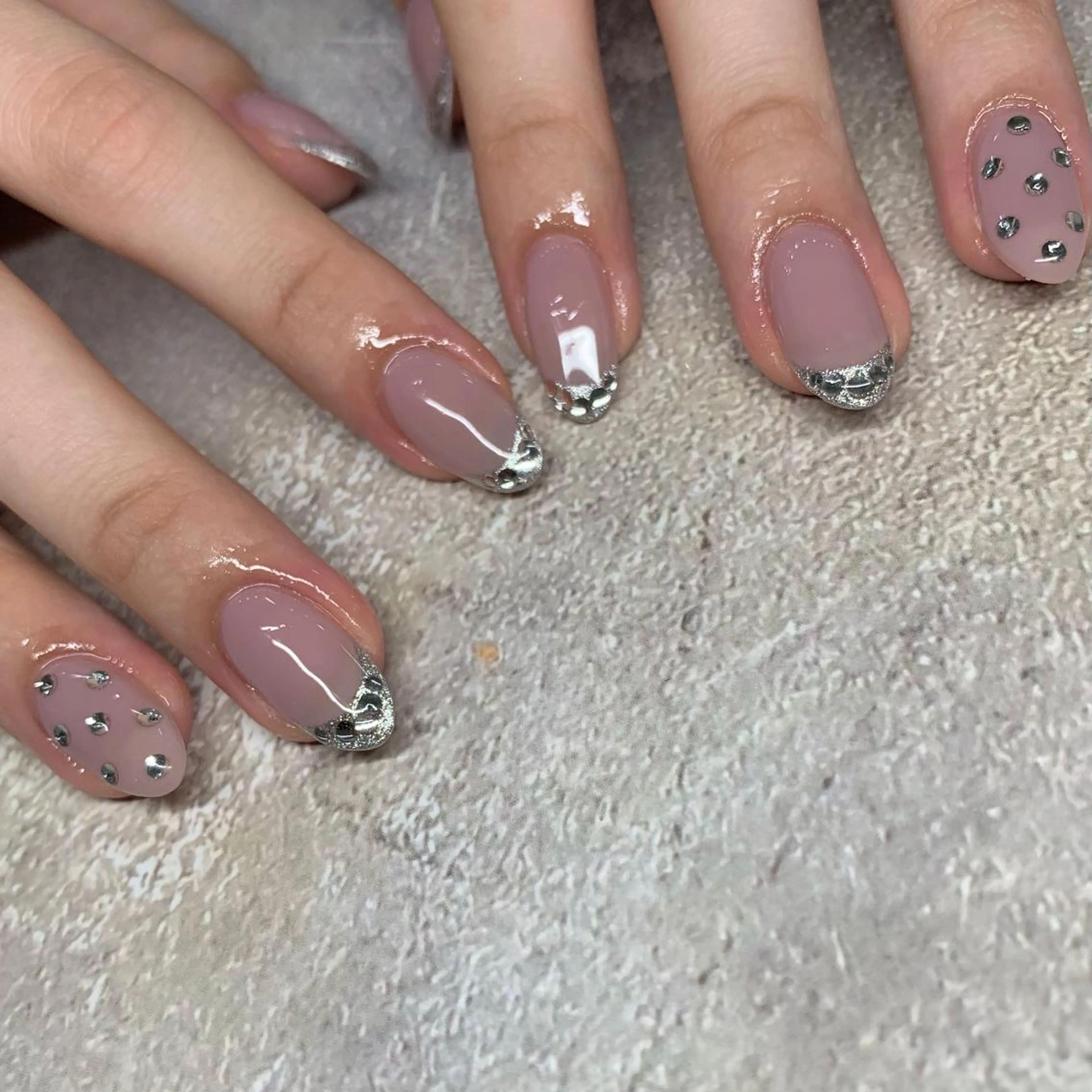 ネイル nailsalon Lithos所属・nailsalon Recontreのネイルデザイン