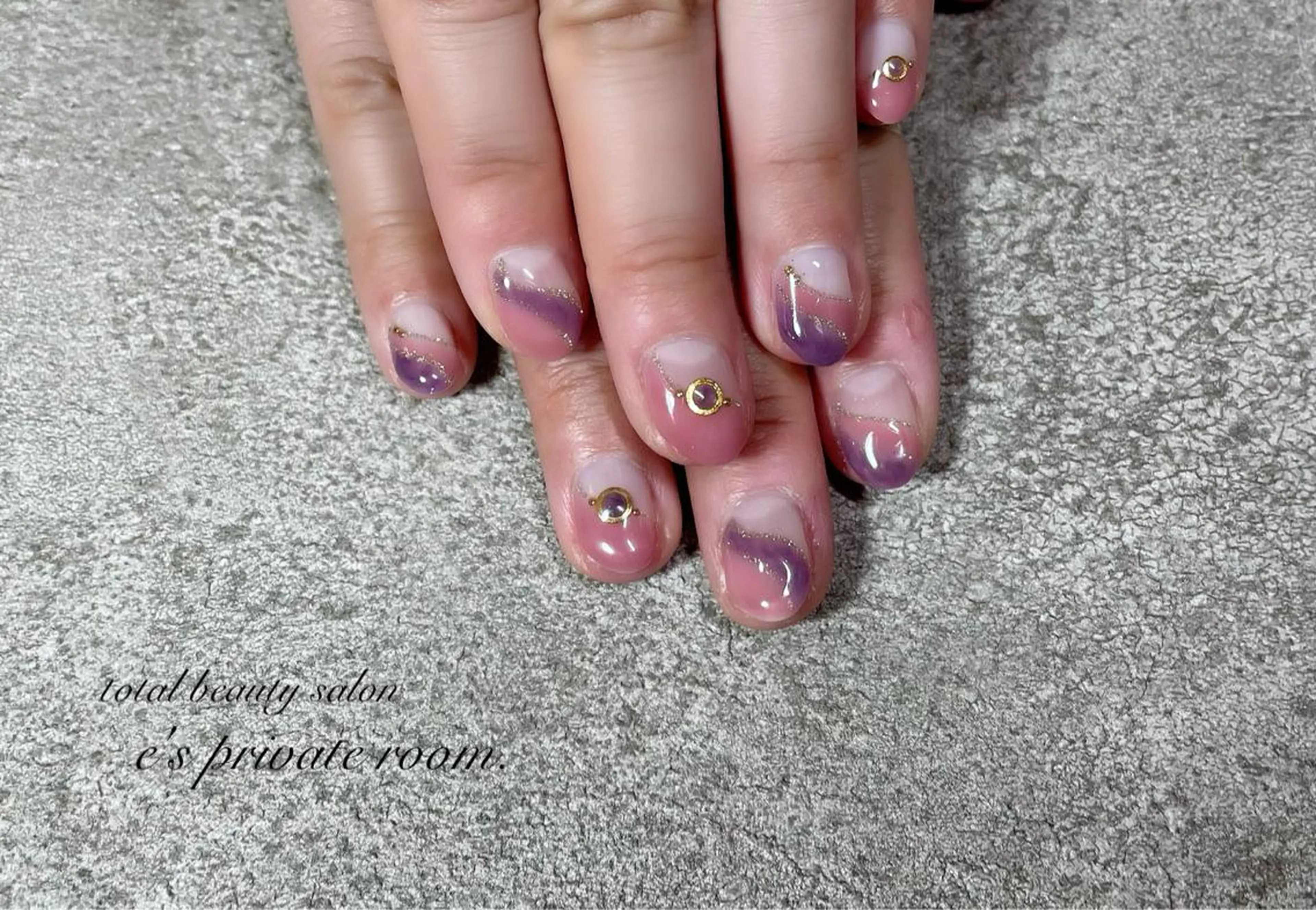 ネイル LAVISH nail salonのネイルデザイン