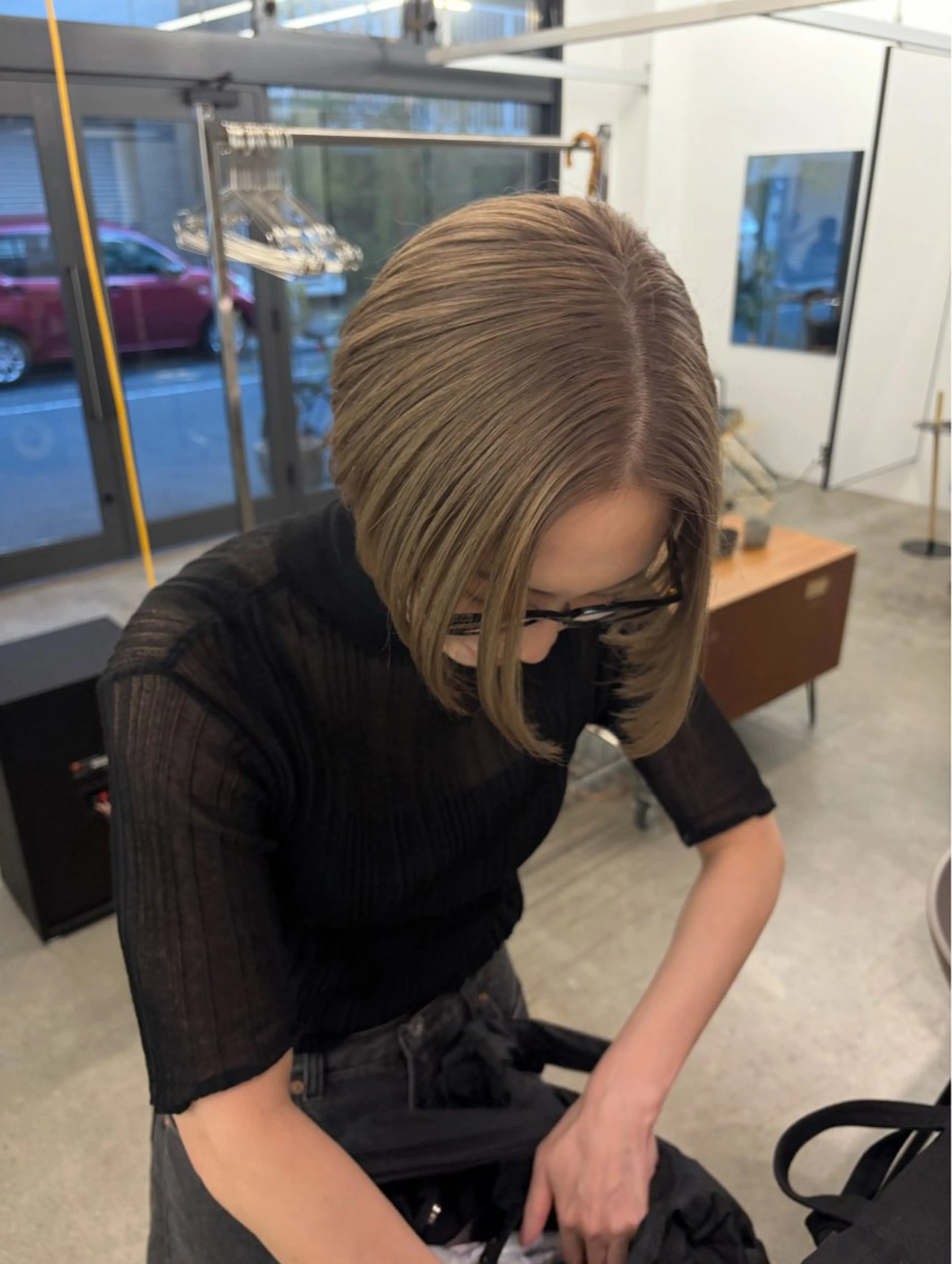 ショート カラー ベージュカラー ブリーチ 透明感カラー カット ヘアカラー パーマ、ボブ、透明感 カラー、小須田ゆあのヘアスタイル