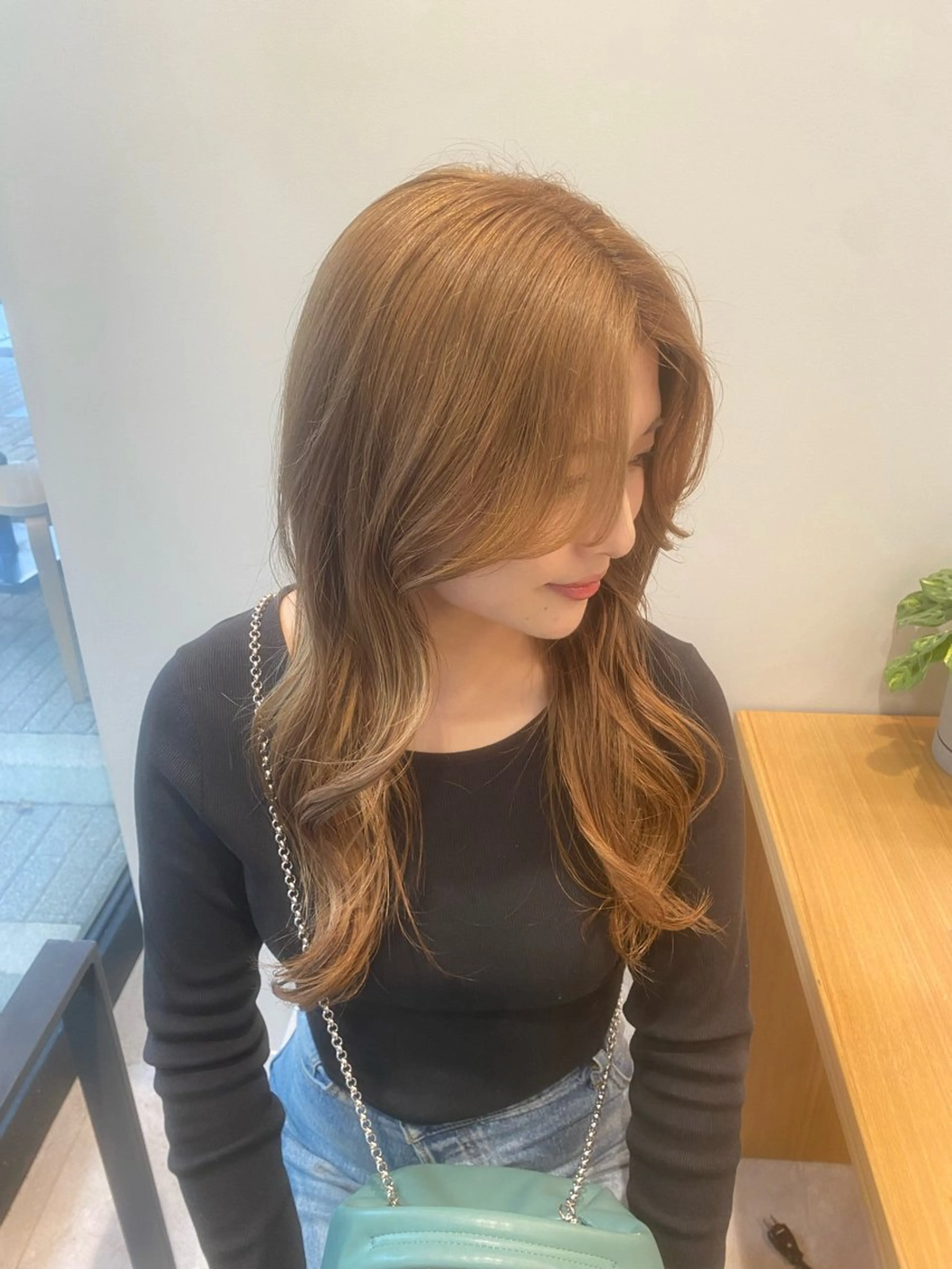 セミロング カラー ヘアアレンジ メンズ 加藤 愛実のヘアスタイル