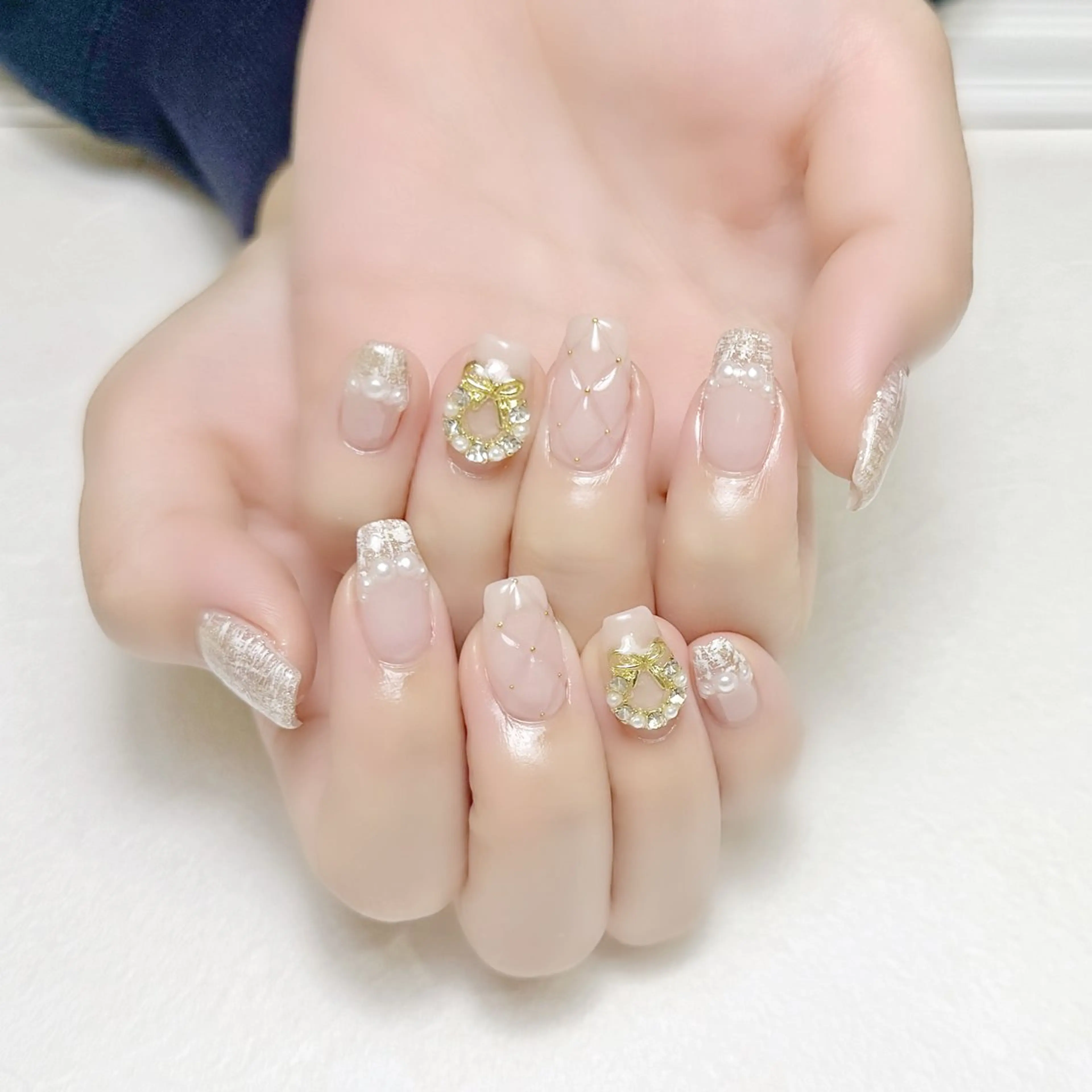 ネイル フレンチネイル ツイードネイル ワンホンネイル 冬ネイル クリスマス rouse nail RISATOのネイルデザイン