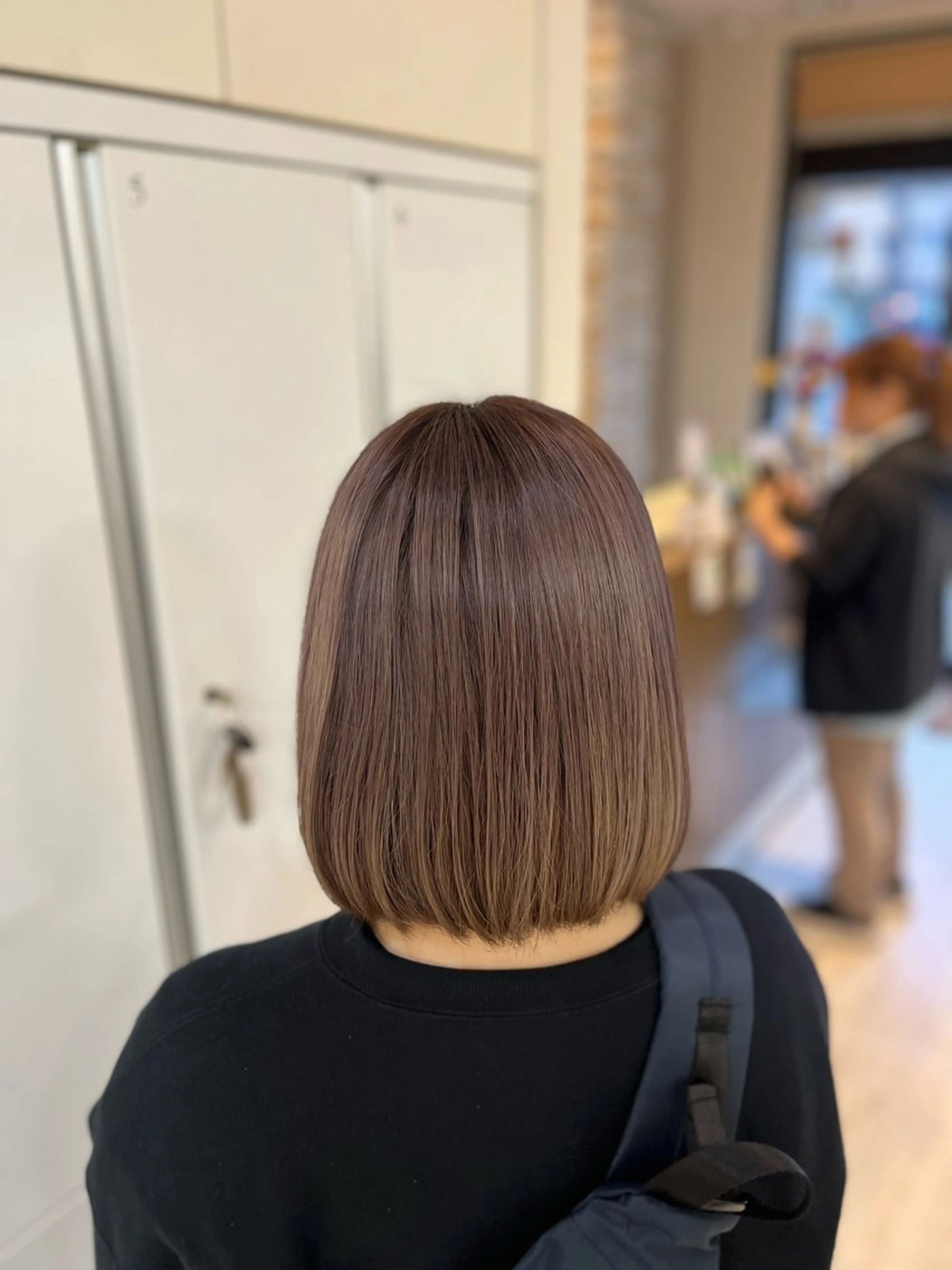 セミロング ヘアカラー KEEN.渋沢/ 横溝小夏のヘアスタイル