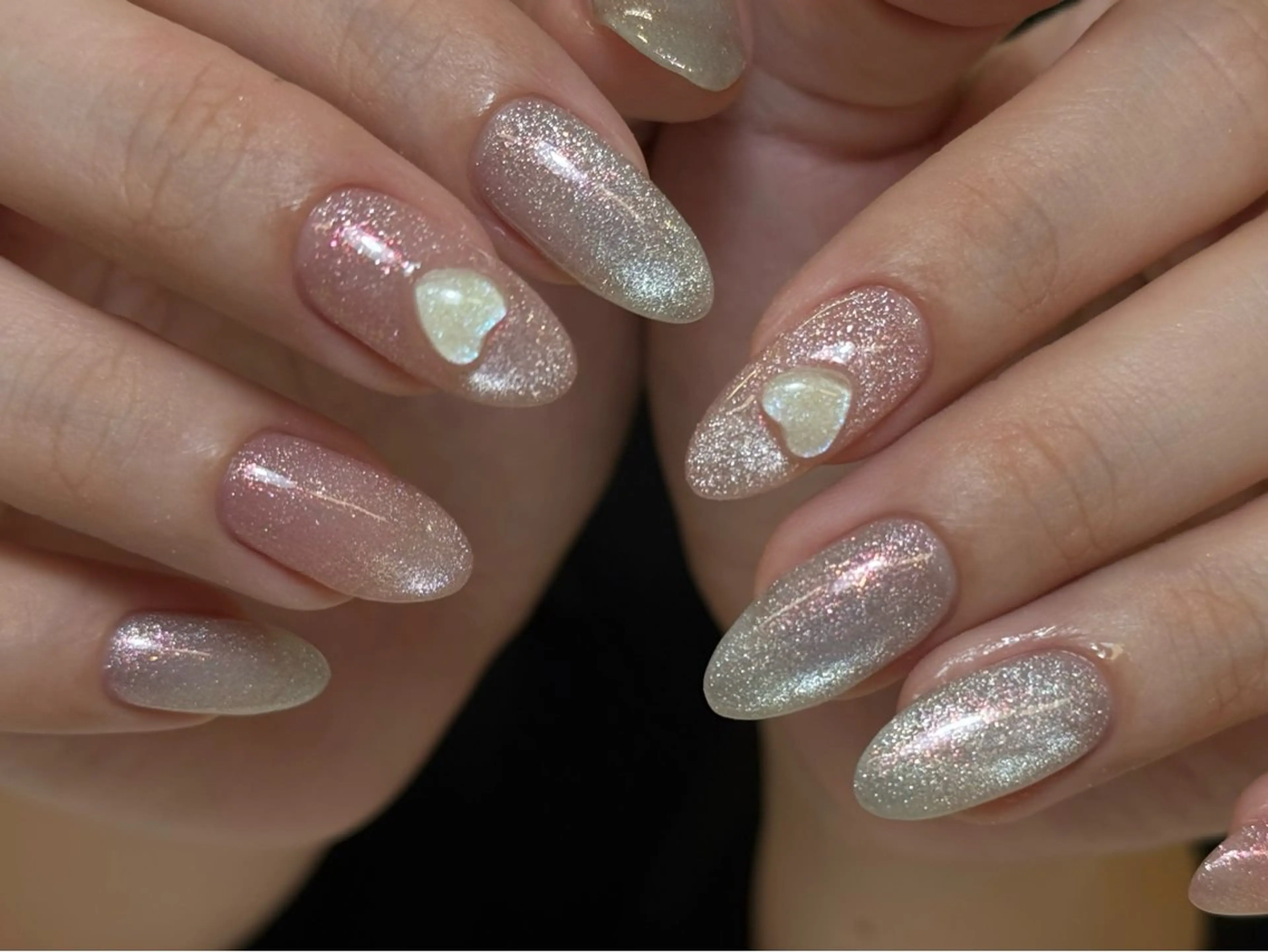 ネイル チークネイル フレンチネイル 韓国ネイル マグネットネイル 持ち込み ハンドネイル Hi nail🎀 池袋kozueのネイルデザイン