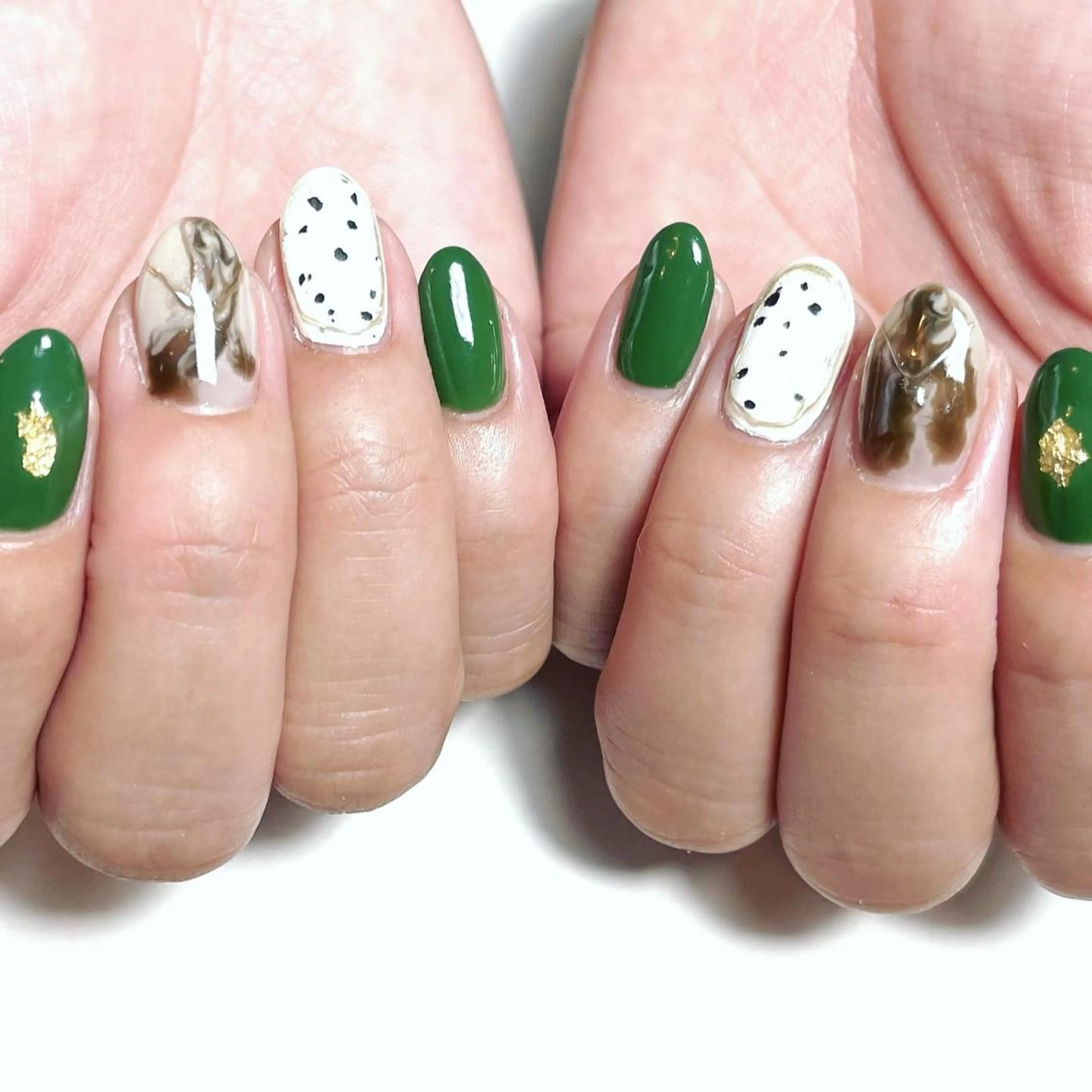 ネイル グリーン le_rire _nailのネイルデザイン