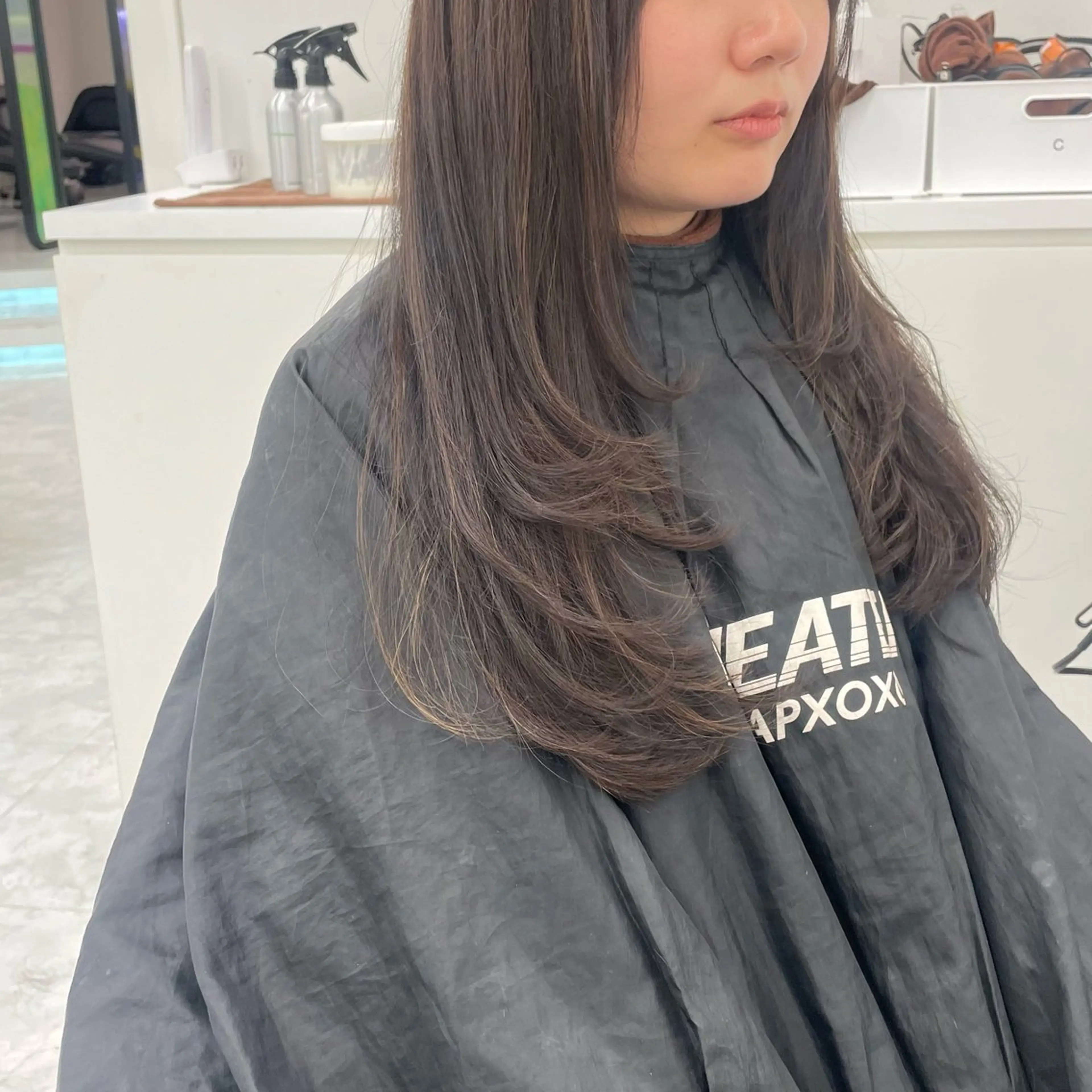 セミロング ベージュ・グレー ジュ達人KOJIROのヘアスタイル