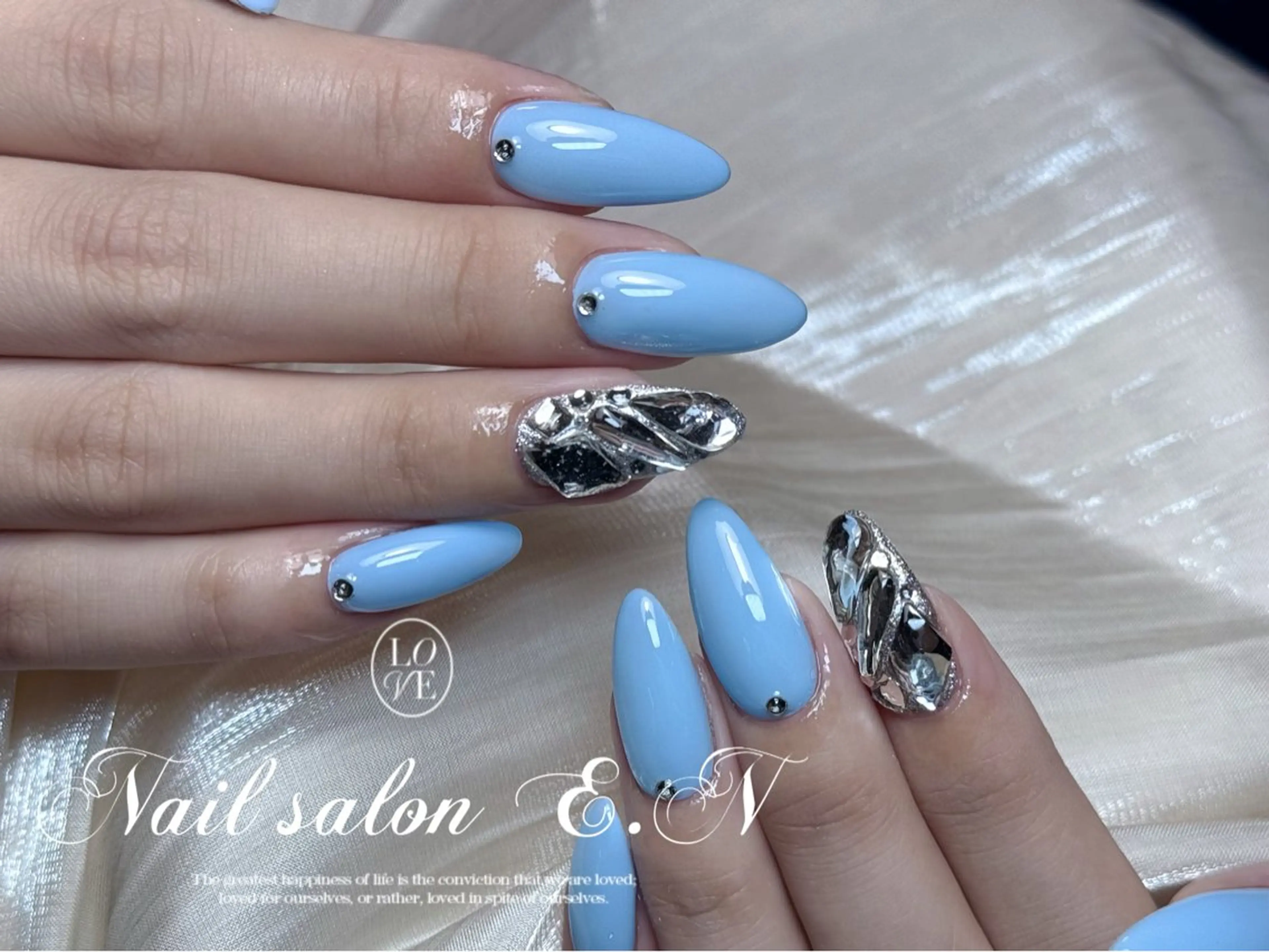 ネイル E.N🦋 長さ出し/持ち込みのネイルデザイン