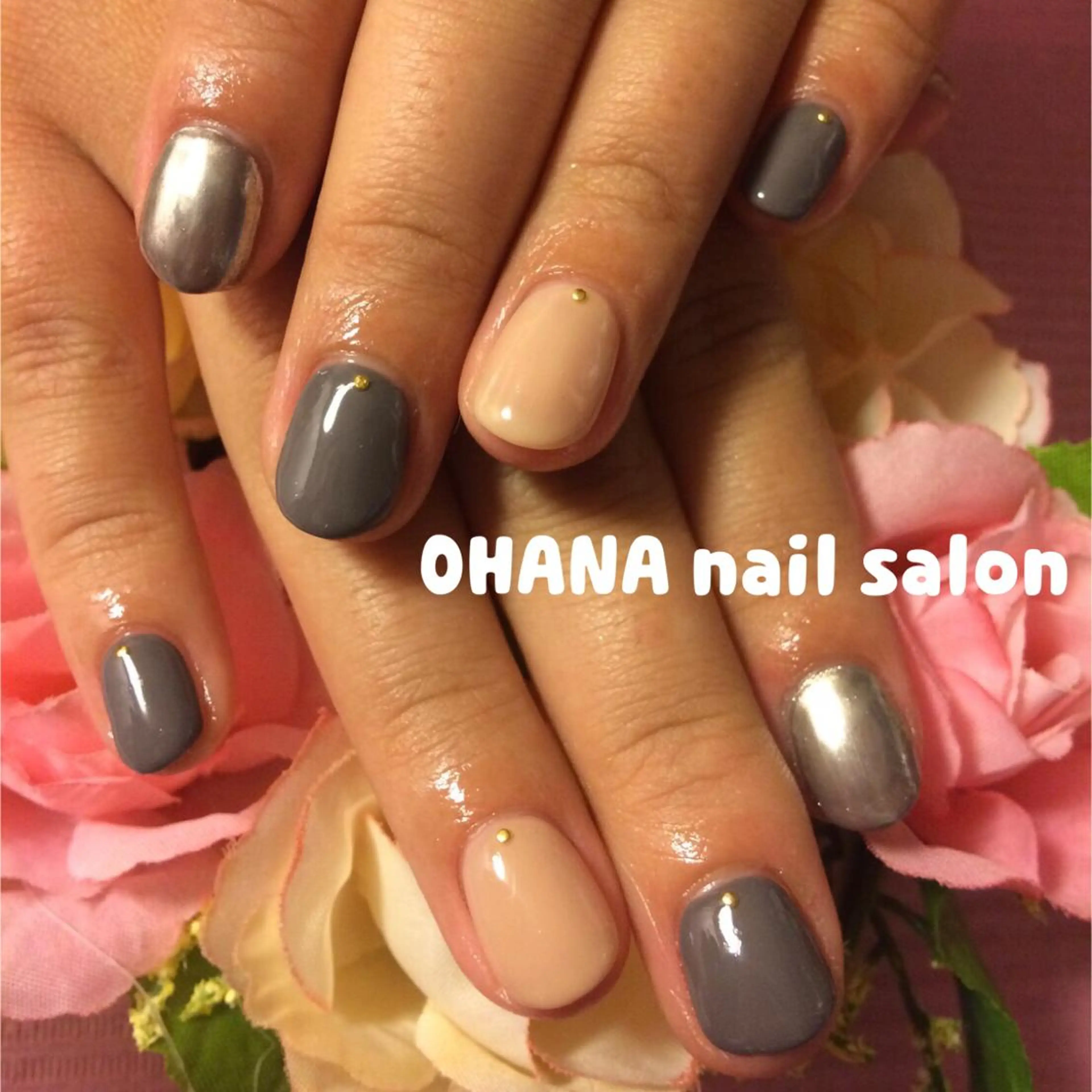 ネイル ミラーネイル シンプルネイル 那覇🏝️台湾人 ネイリストSHIUのネイルデザイン