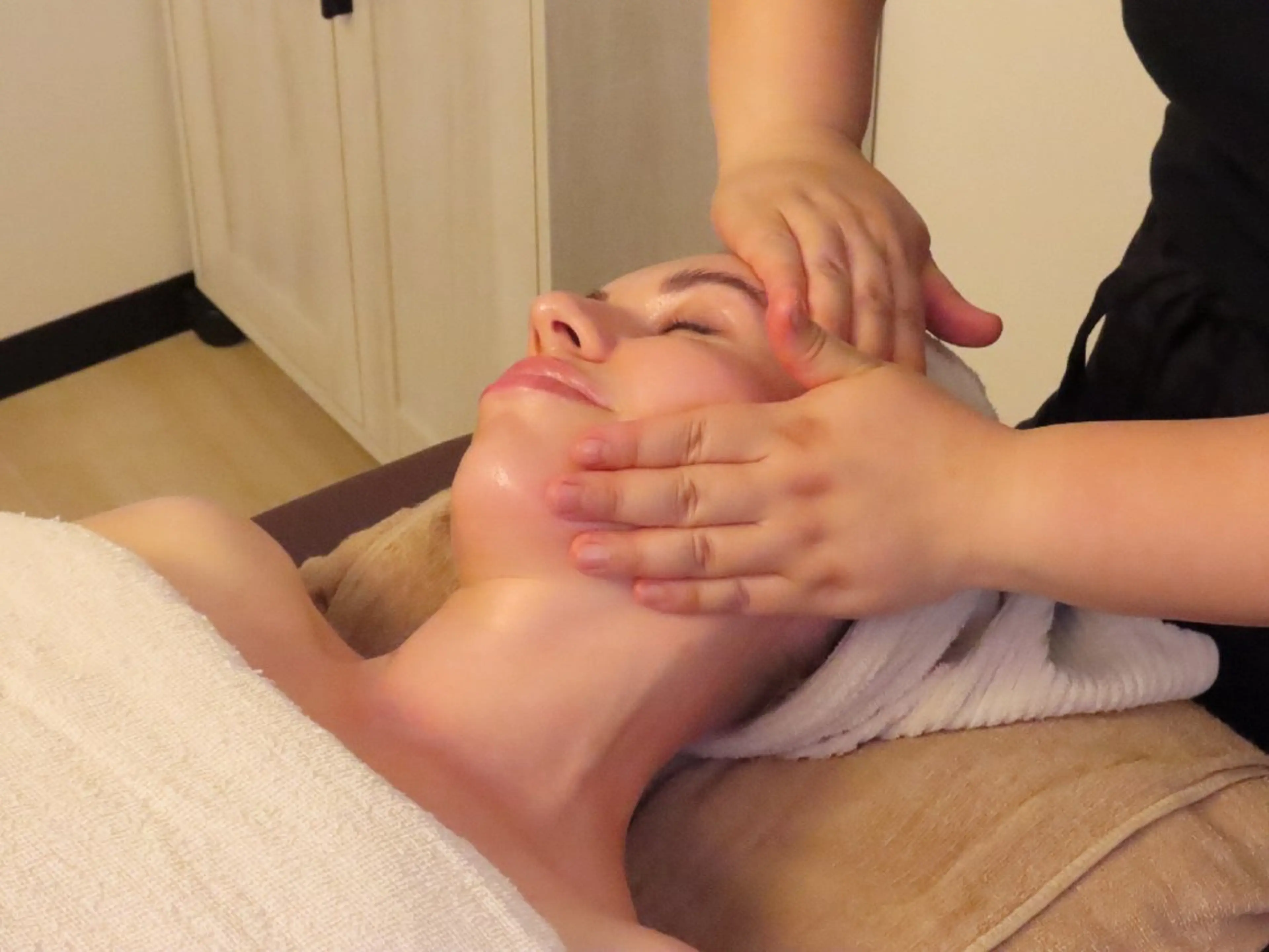 【フェイシャル】長時間 潤い★アルゴ 全身 &フェイシャルコース 90分の写真