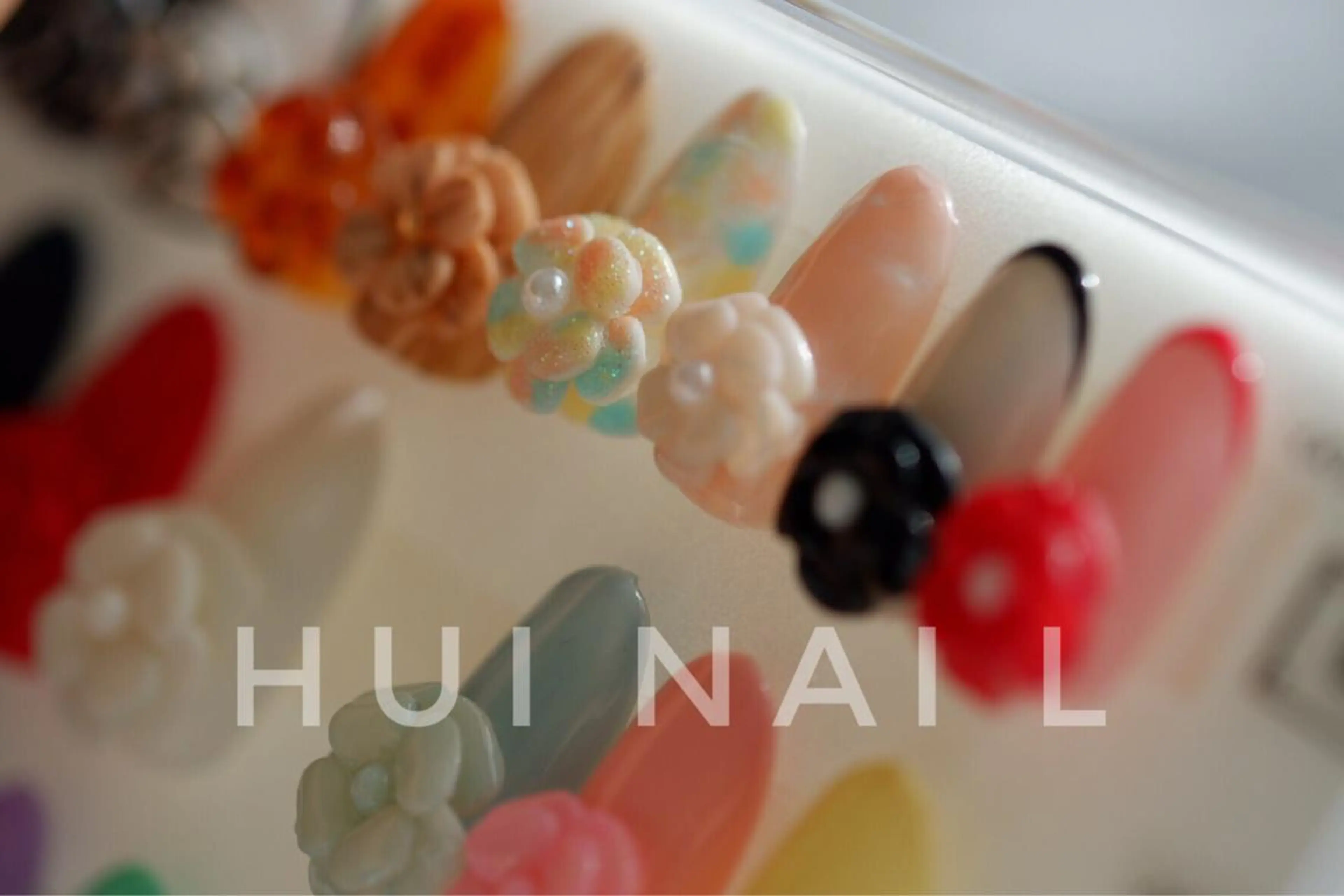 ミディアム めぐみのネイルサロン 惠のネイルデザイン