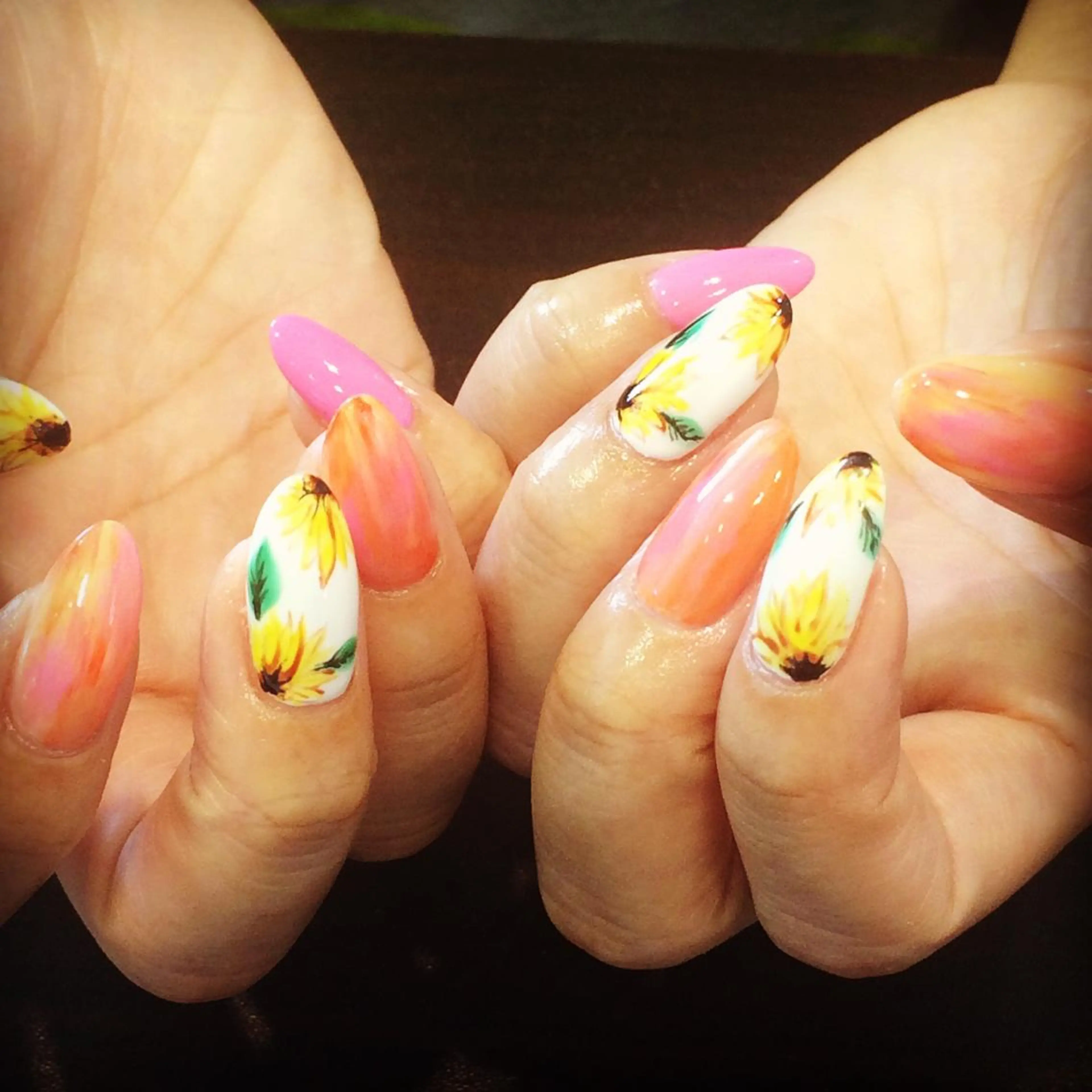 ネイル M nail はやまうららのネイルデザイン