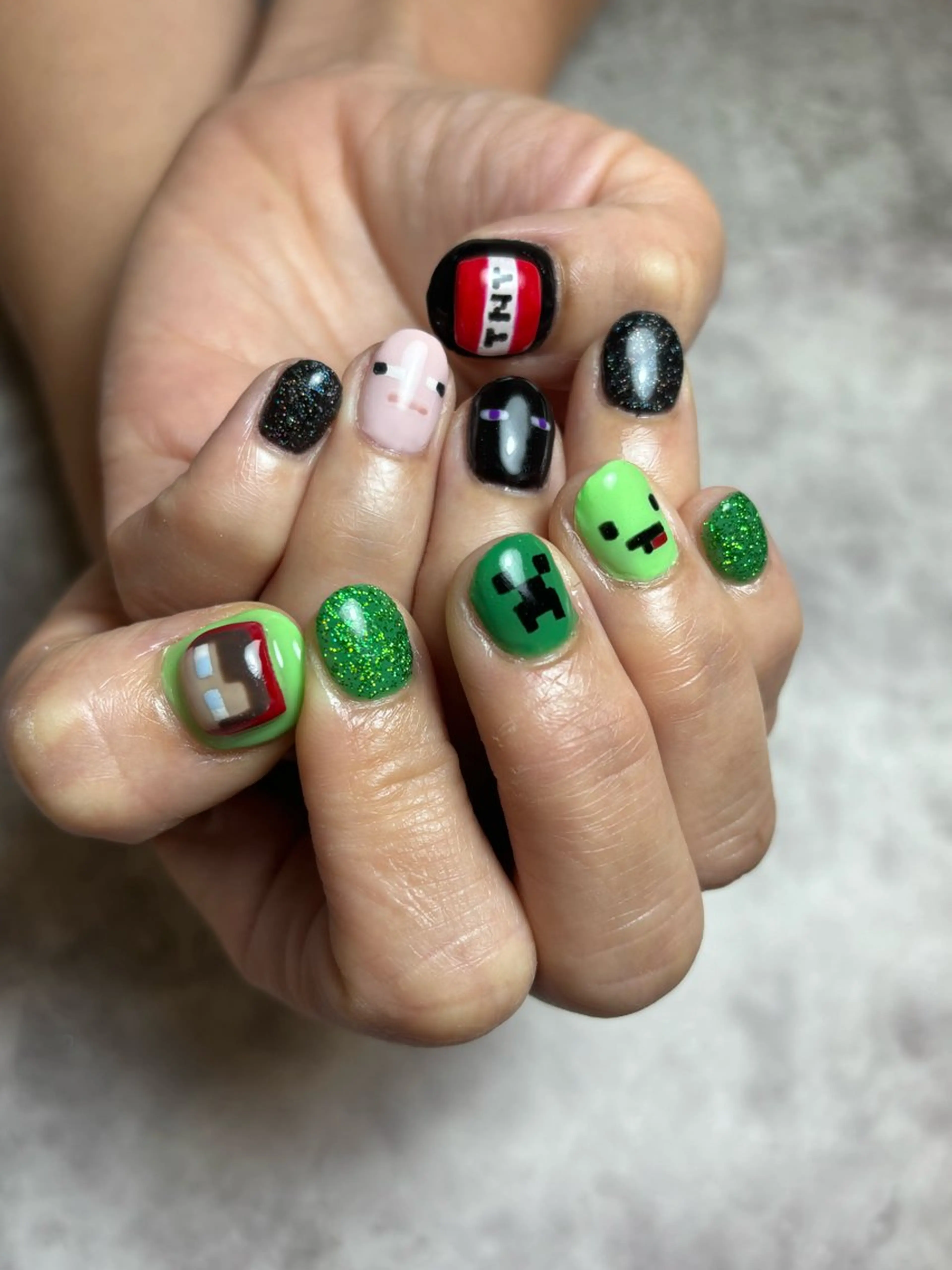 ネイル 持ち込み ハンドネイル San＆Lily madokaのネイルデザイン