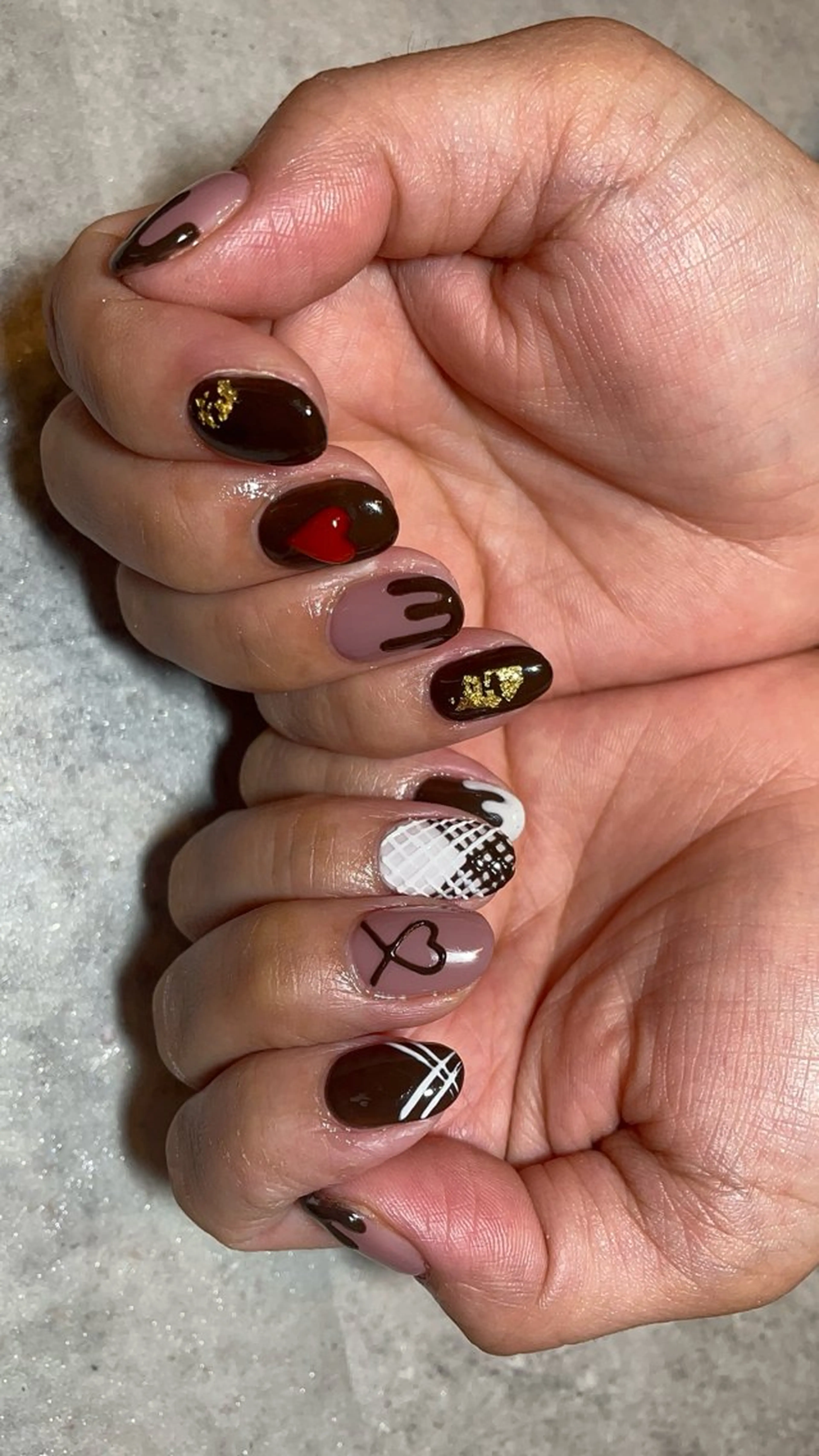 ネイル バレンタイン ハンドネイル nail salon ラピスラズリのネイルデザイン