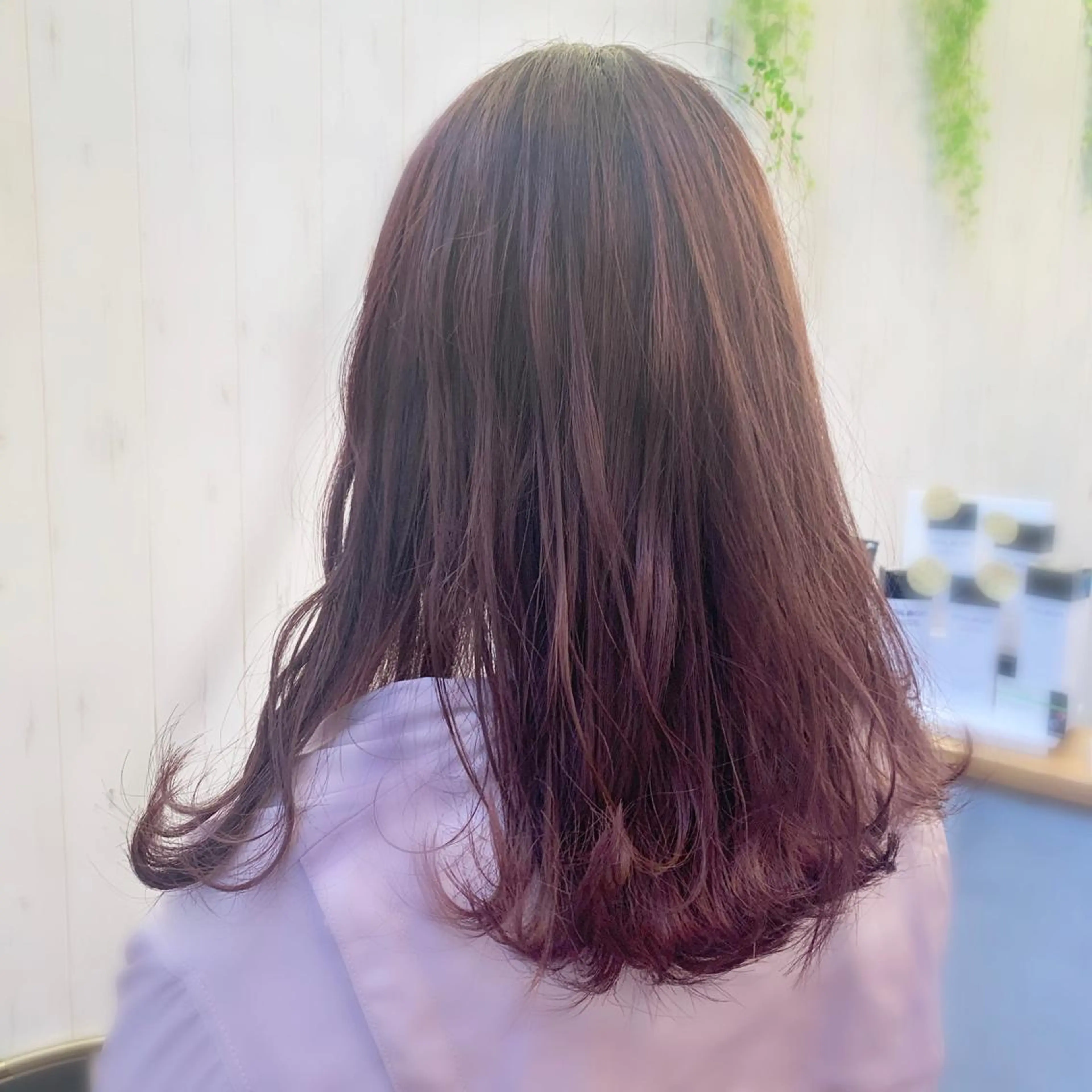 ミディアム カラー march merryのヘアスタイル