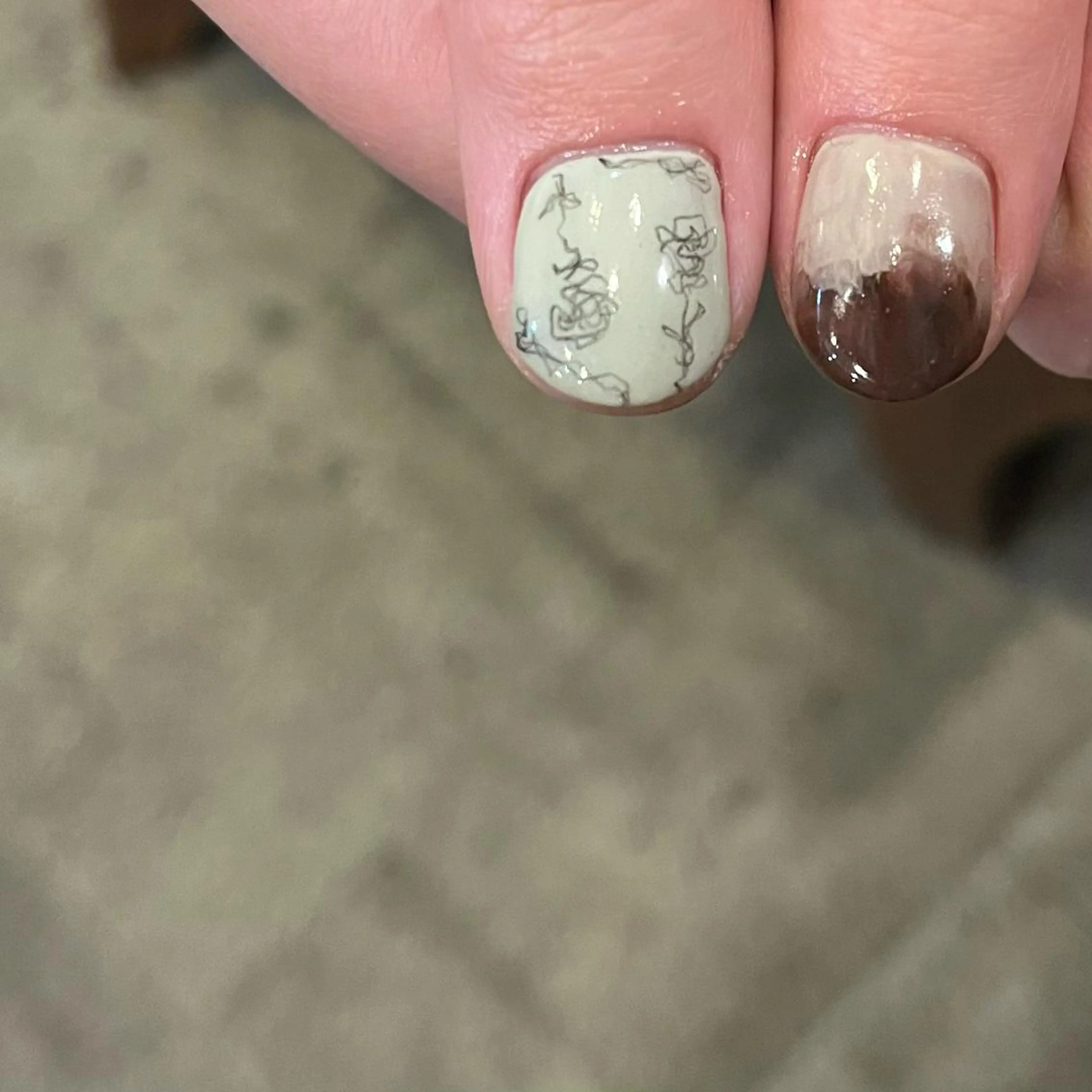 ネイル ハンドネイル Trico Antique所属・岩本 杏のネイルデザイン