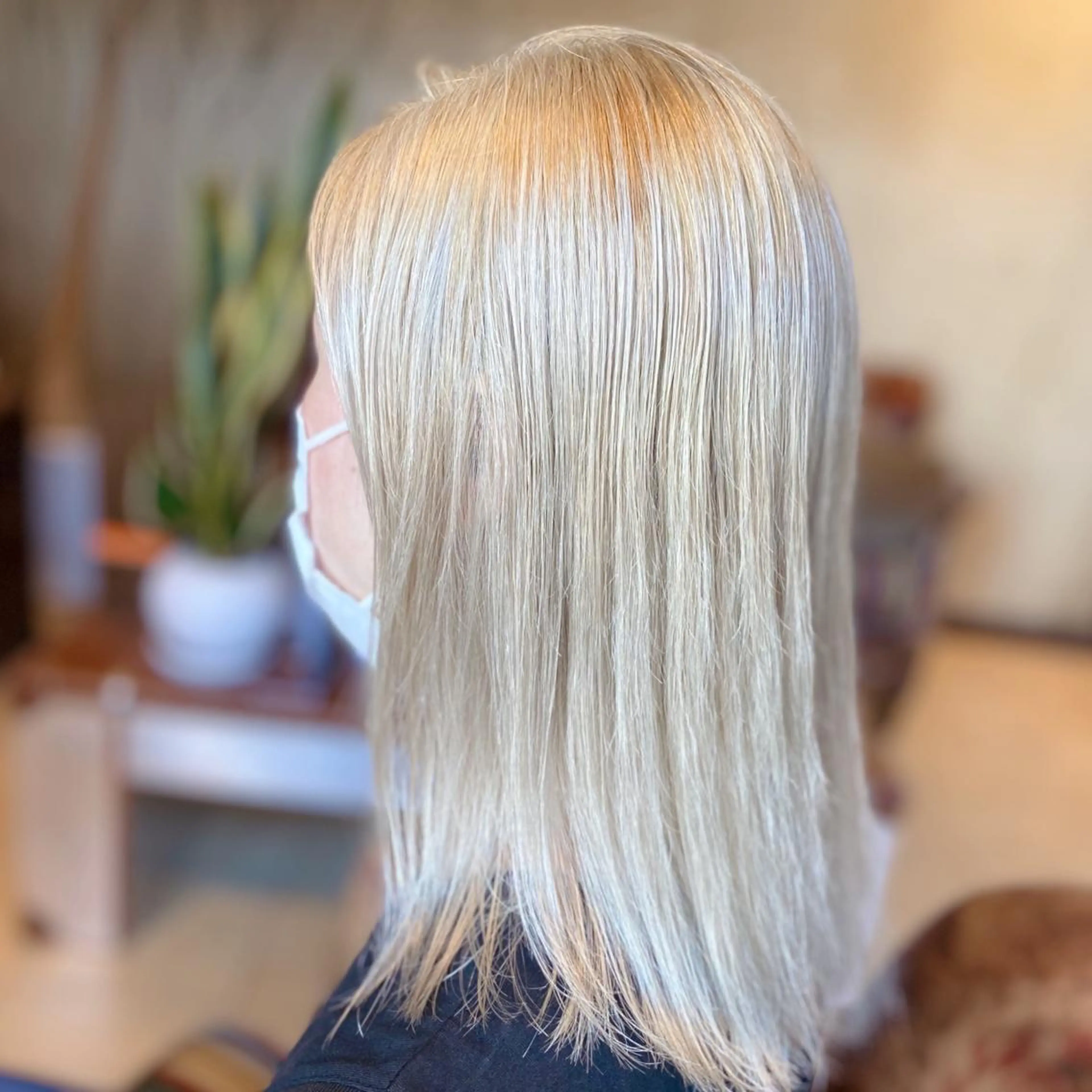 セミロング カラー Re.ly所属・🦄Re.ly代表 灰野壮🦄のヘアスタイル