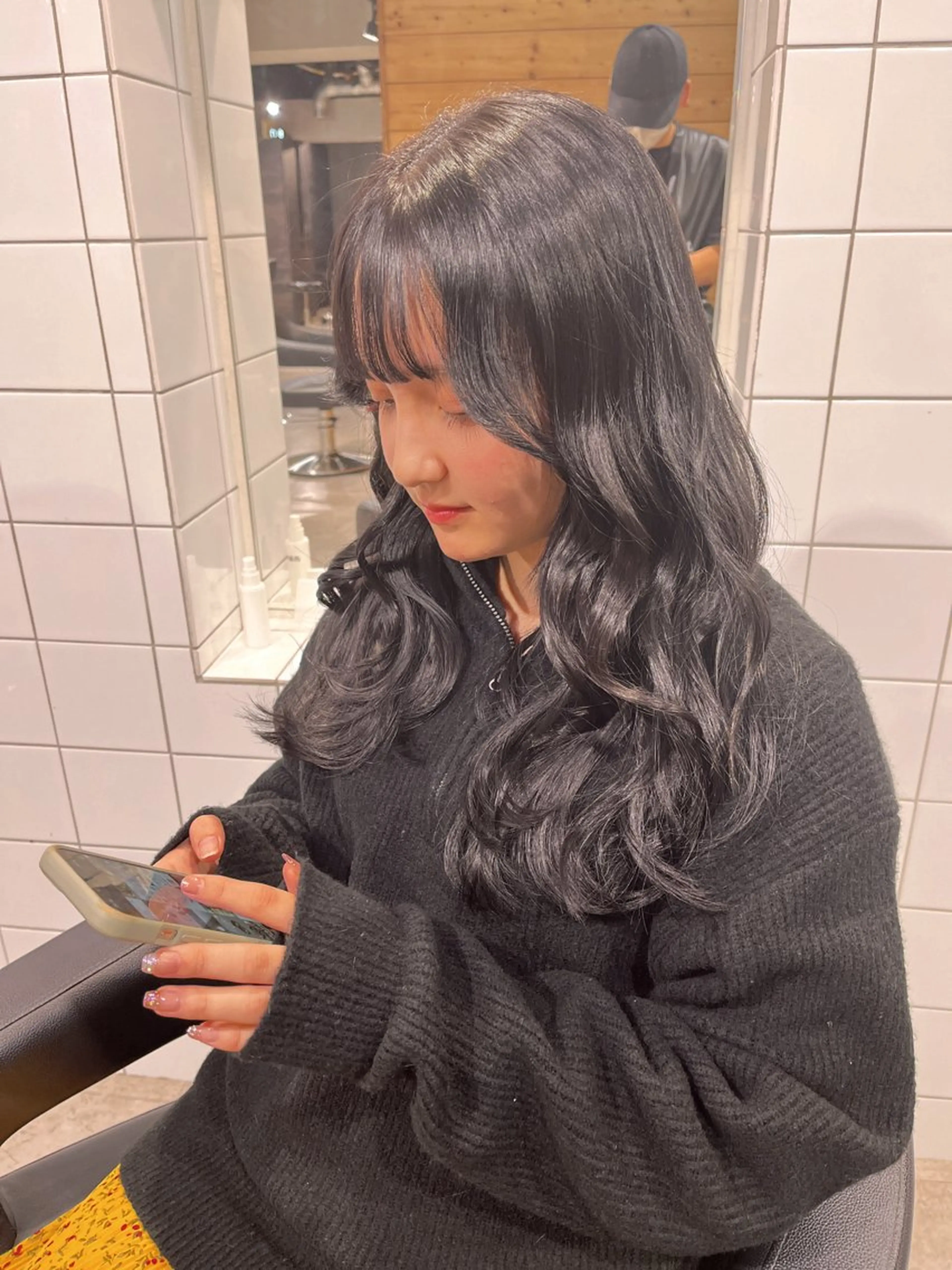 セミロング 顔周りカット 縮毛矯正/ハイトーン /パーマ/前原汐🎐のヘアスタイル