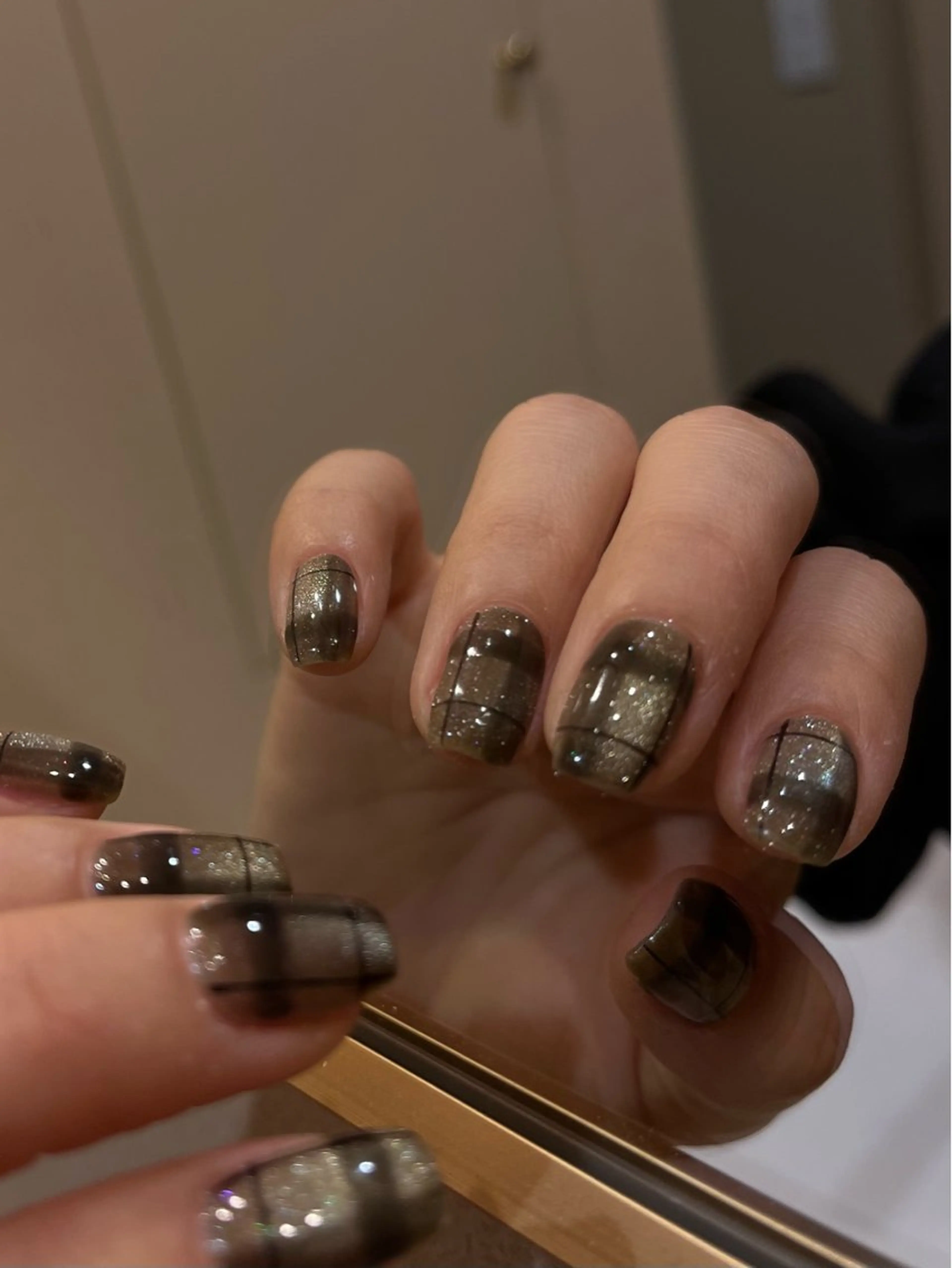 ネイル ハンドネイル atelier alle.のネイルデザイン