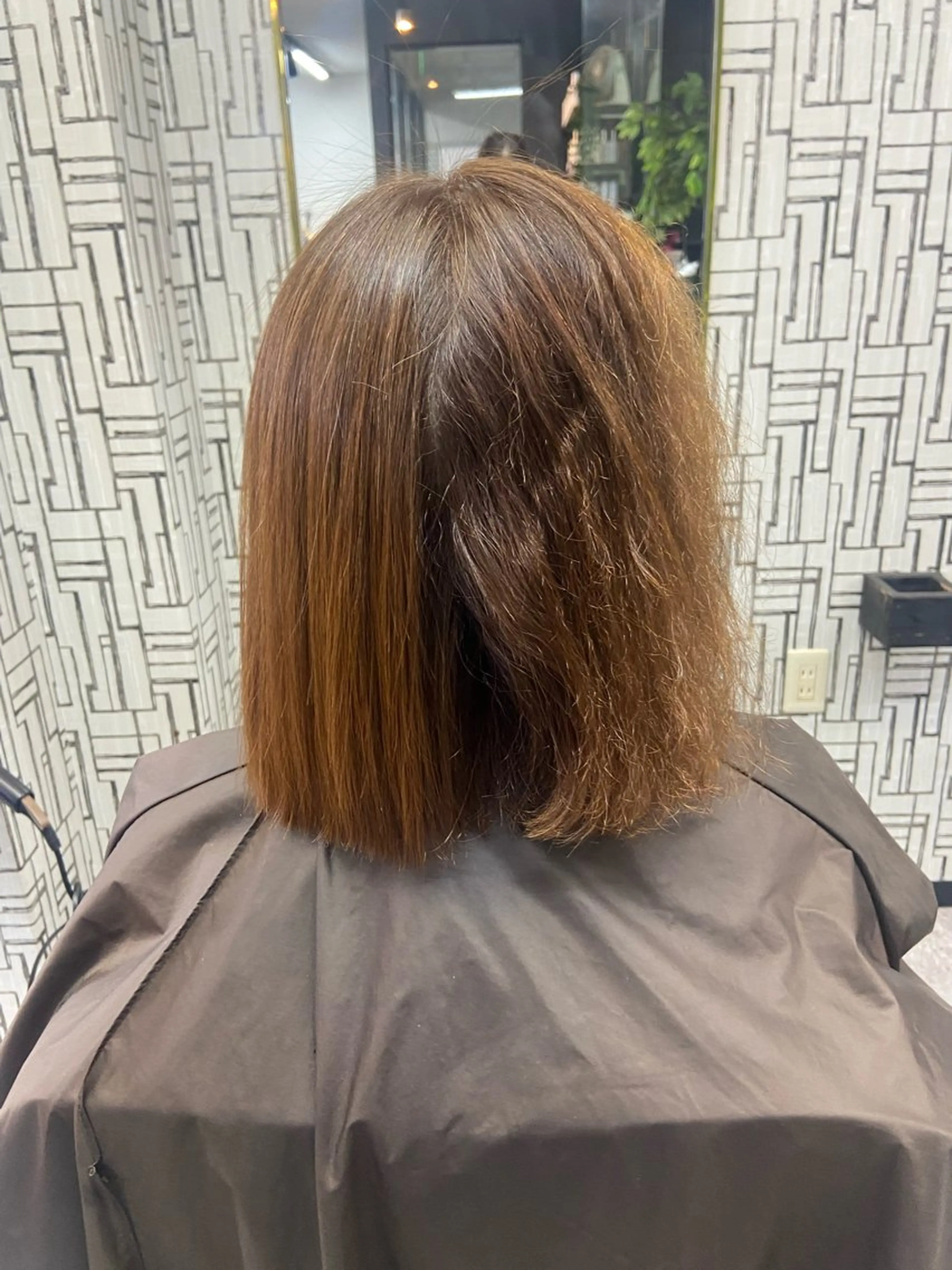 ミディアム 瀧下 唯のヘアスタイル