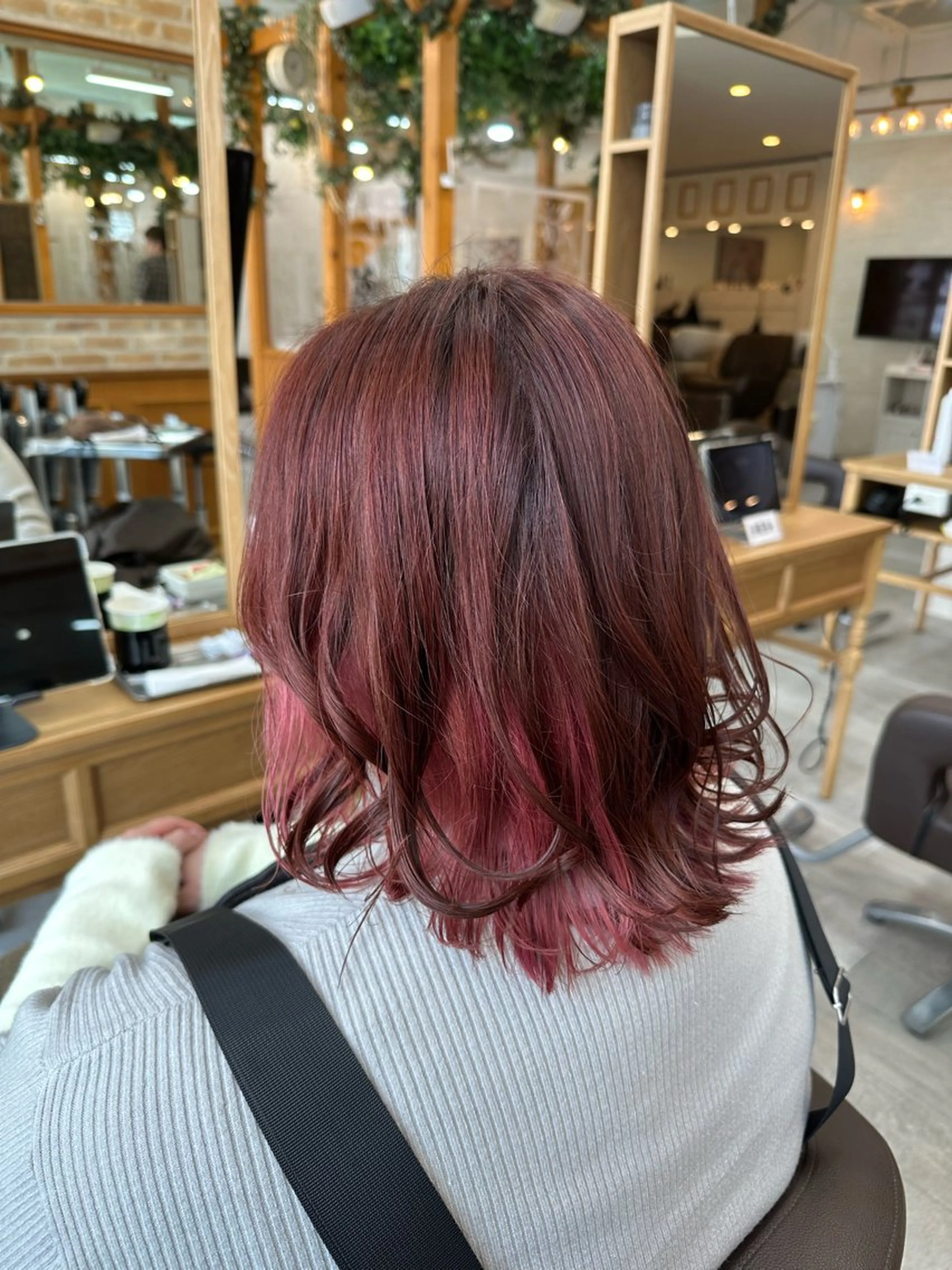 ミディアム カラー 丸山 弘基のヘアスタイル