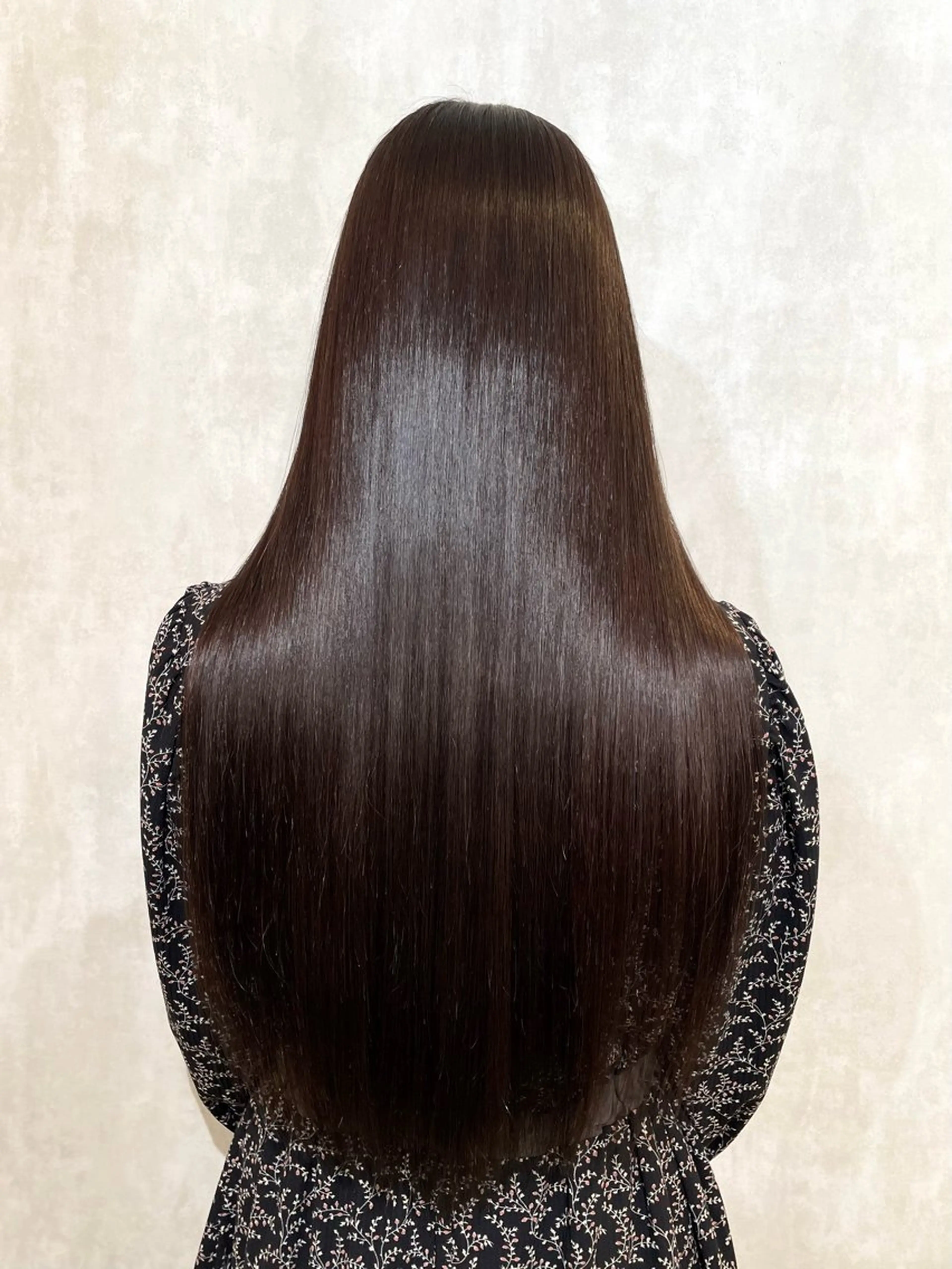 ロング 飯田 実歩(じっぽ)のヘアスタイル