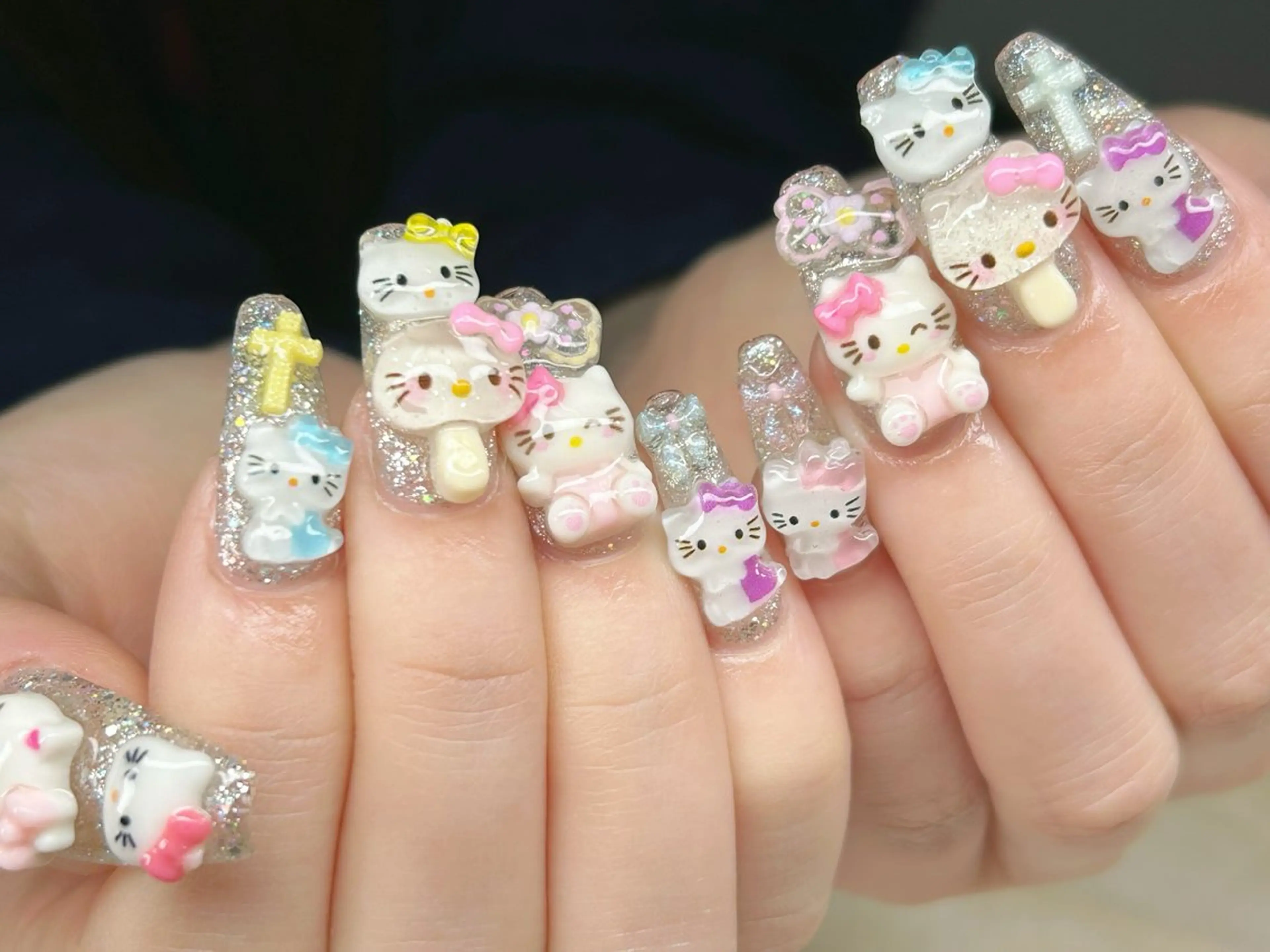 ネイル アートネイル チークネイル 成人式 入学式 長さ出し ハンドネイル Lino Nailのネイルデザイン