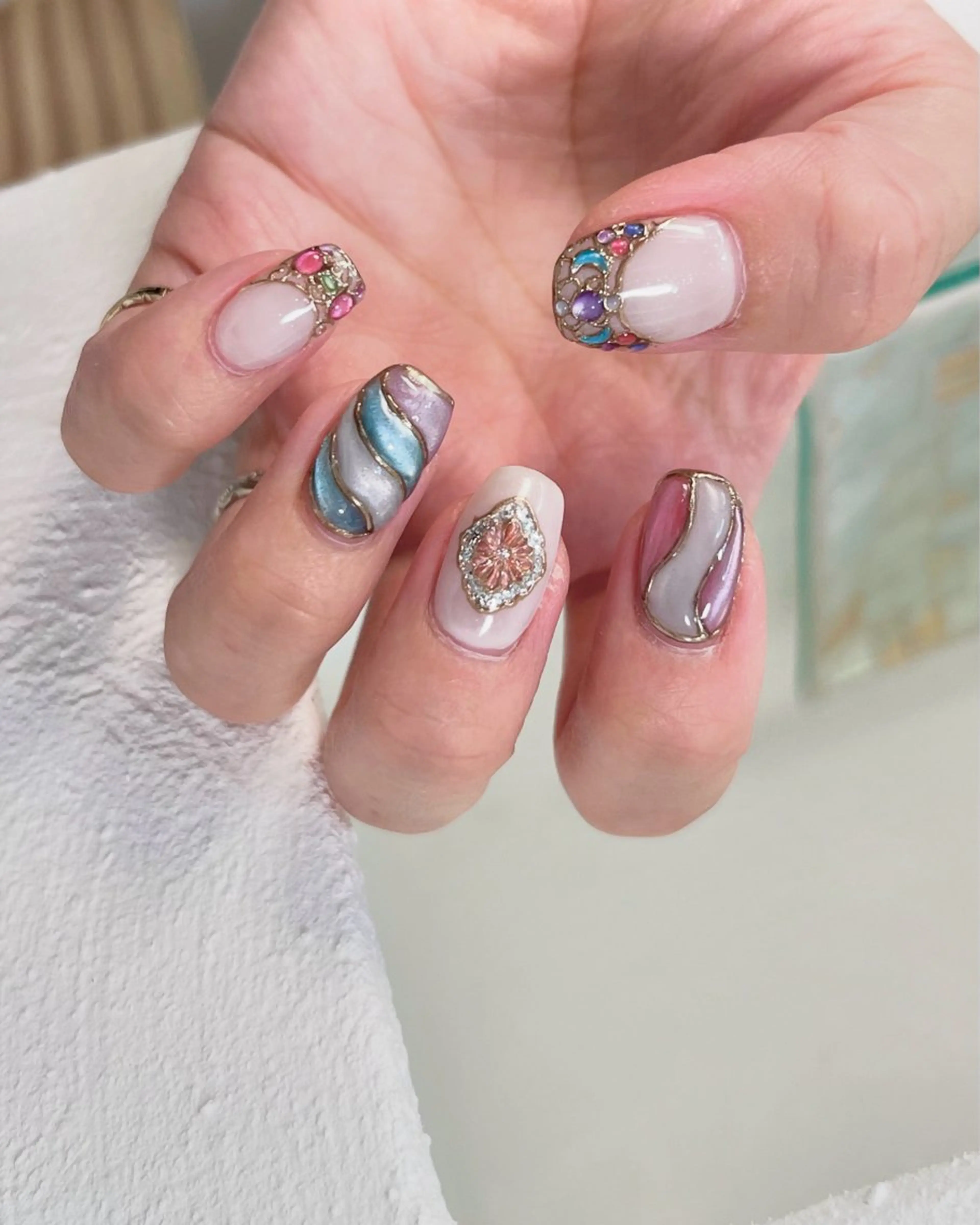 ネイル マグネットネイル Nailsalon E's cafeのネイルデザイン