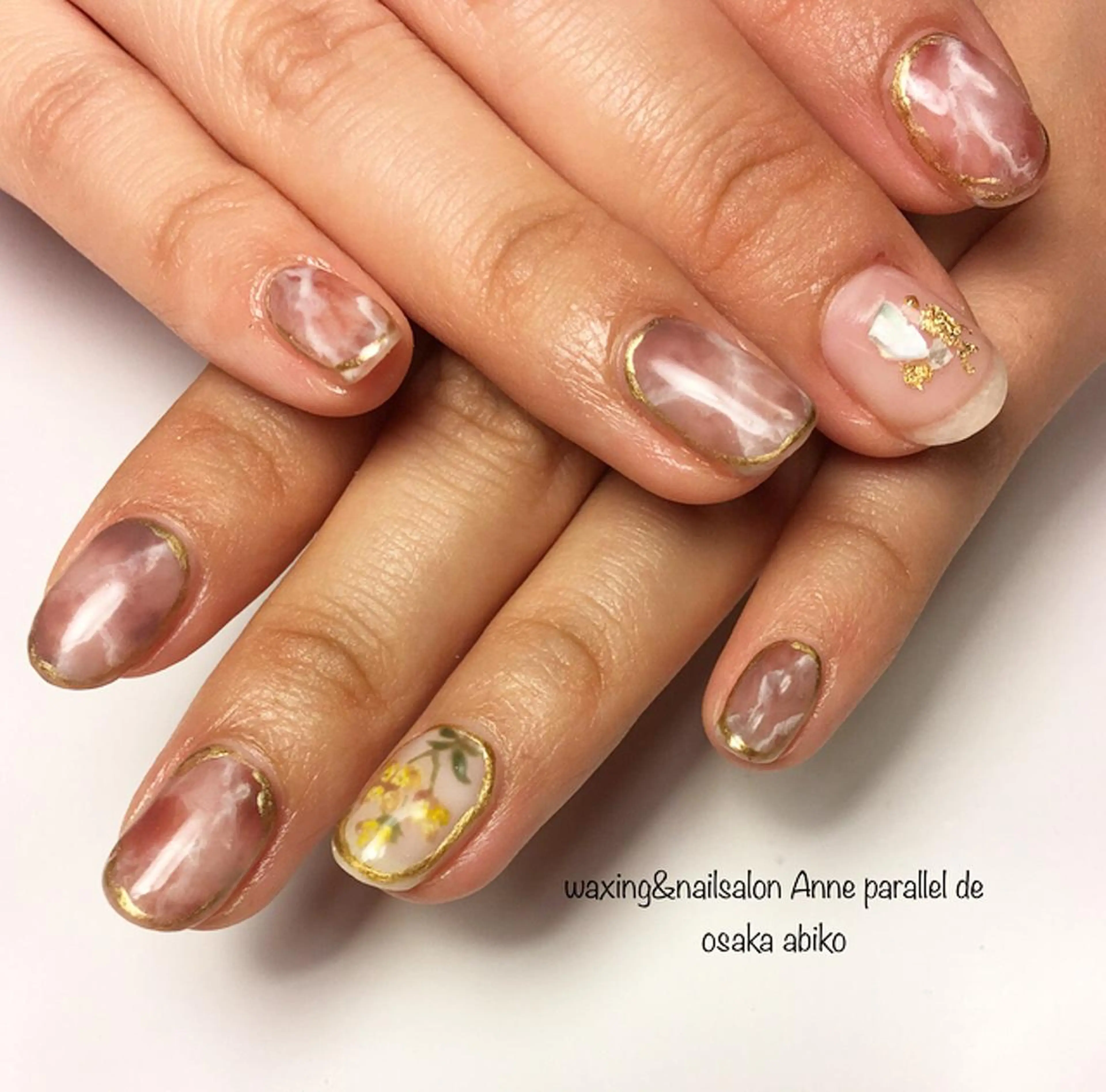 ネイル 中村 翠のネイルデザイン