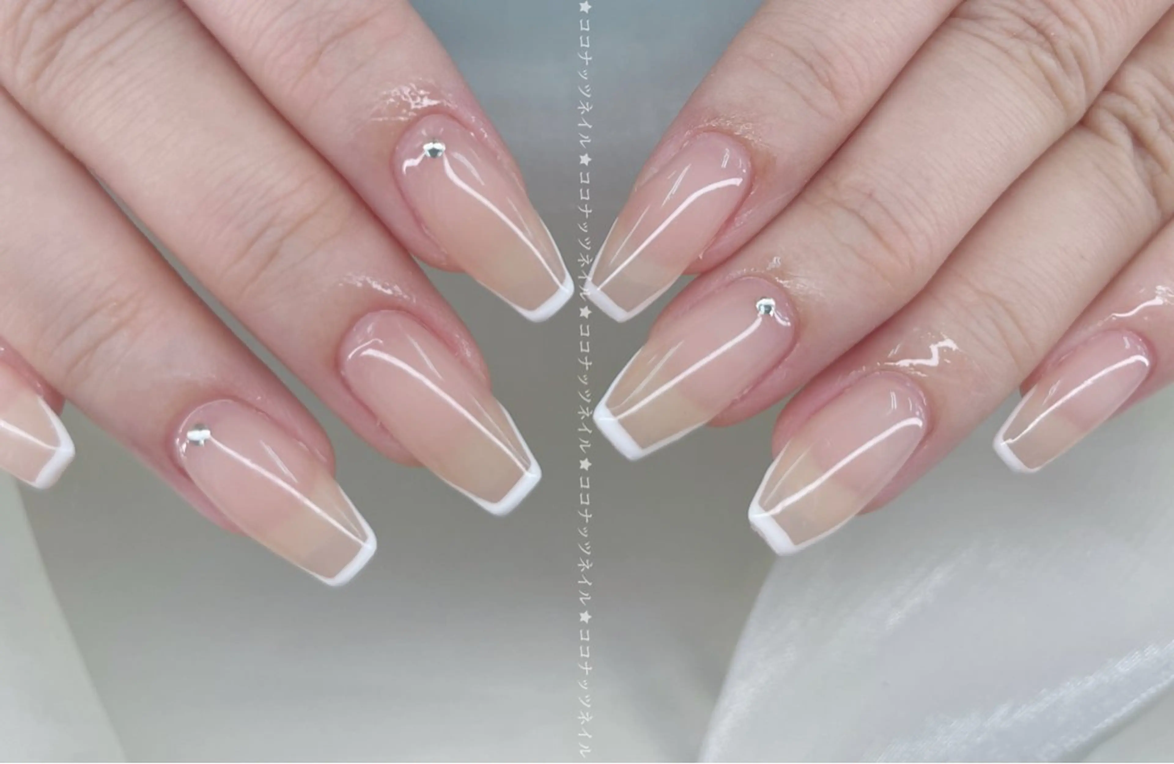 ネイル べっ甲ネイル フレンチネイル キラキラネイル マグネットネイル 大理石ネイル(マーブル) ハンドネイル 神田 ココナッツのネイルデザイン