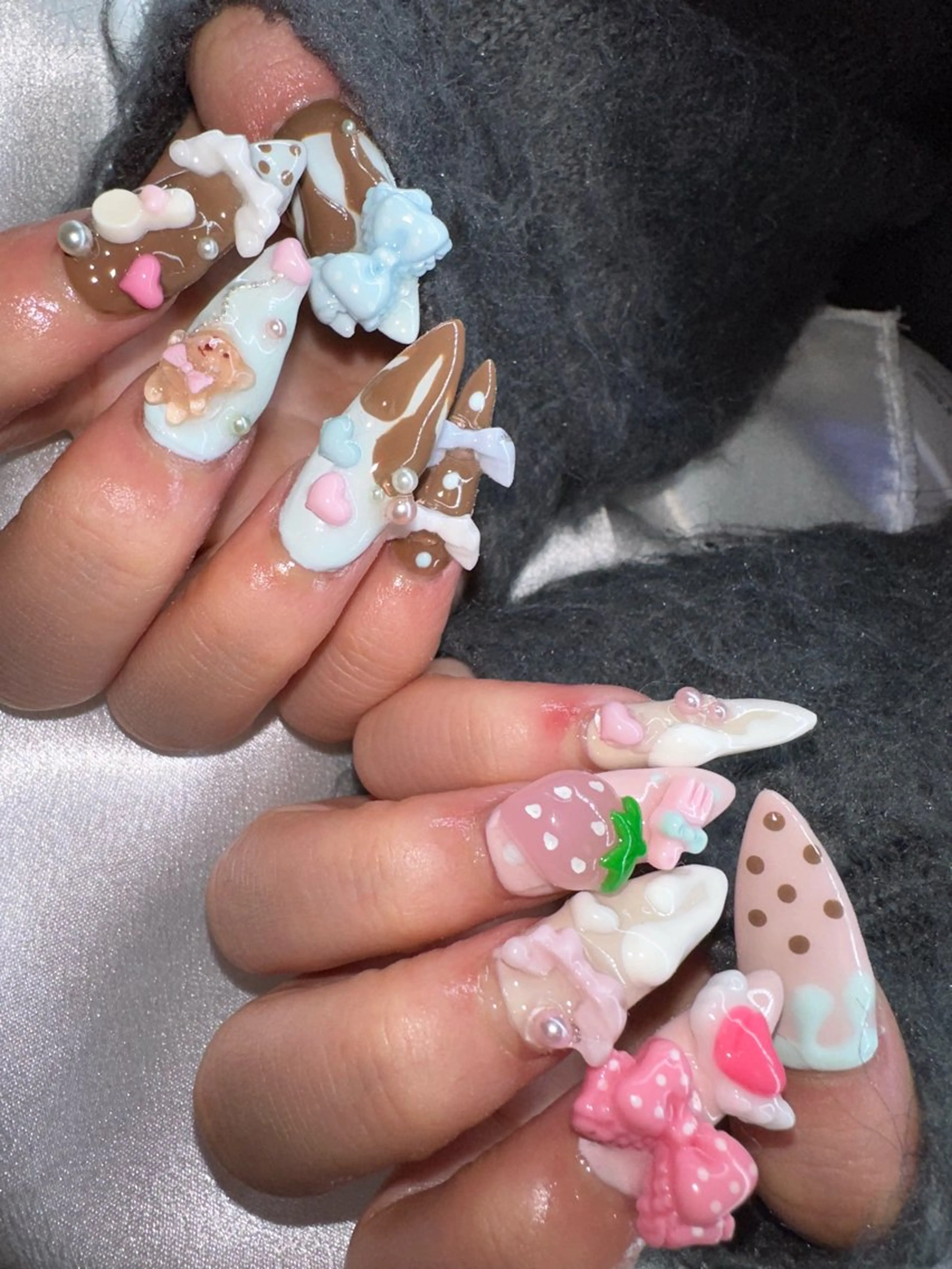 ミディアム ハンドネイル YOKOSUKA NAILS⚓️のネイルデザイン