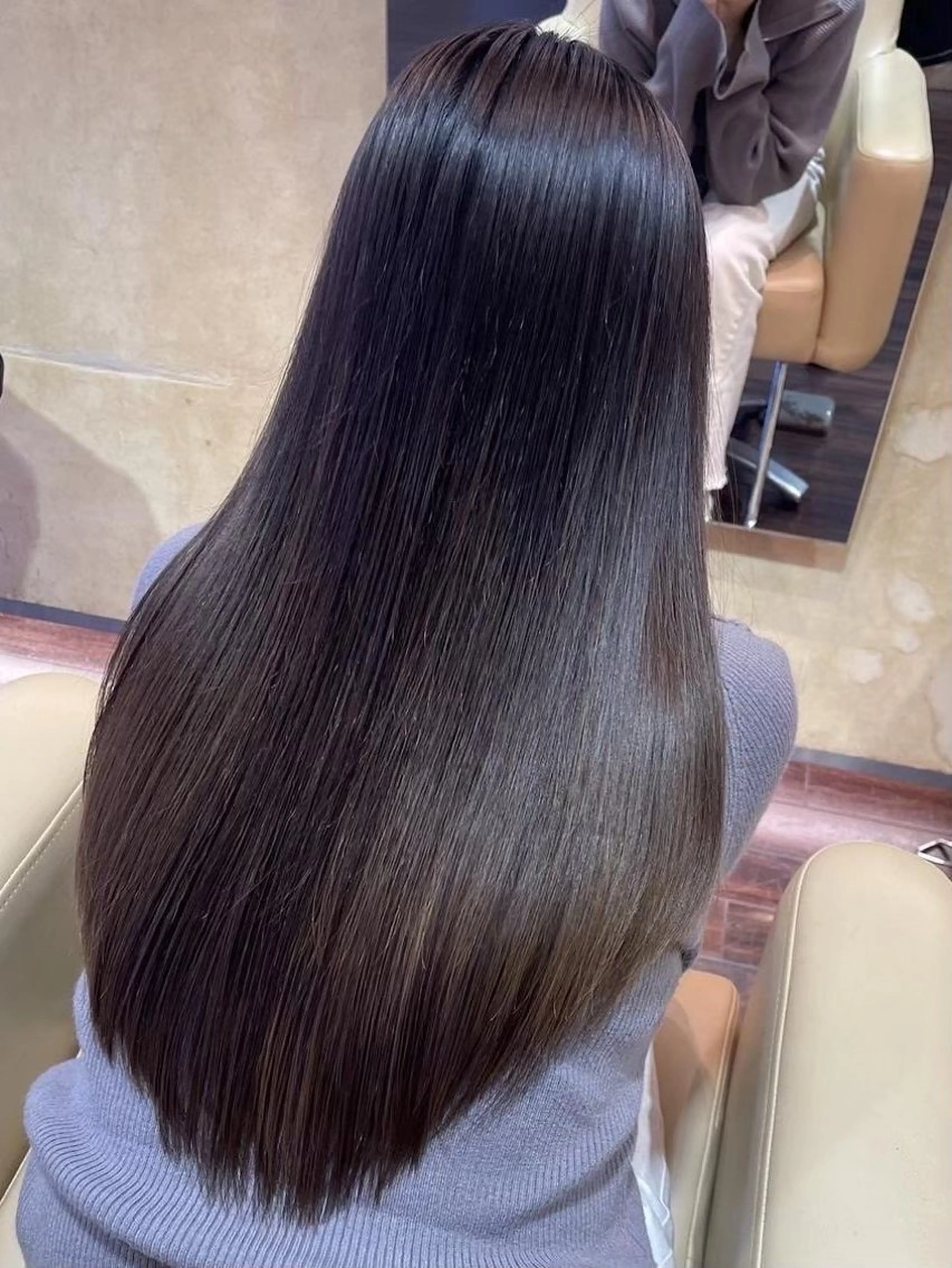 ロング 小森 衣純のヘアスタイル