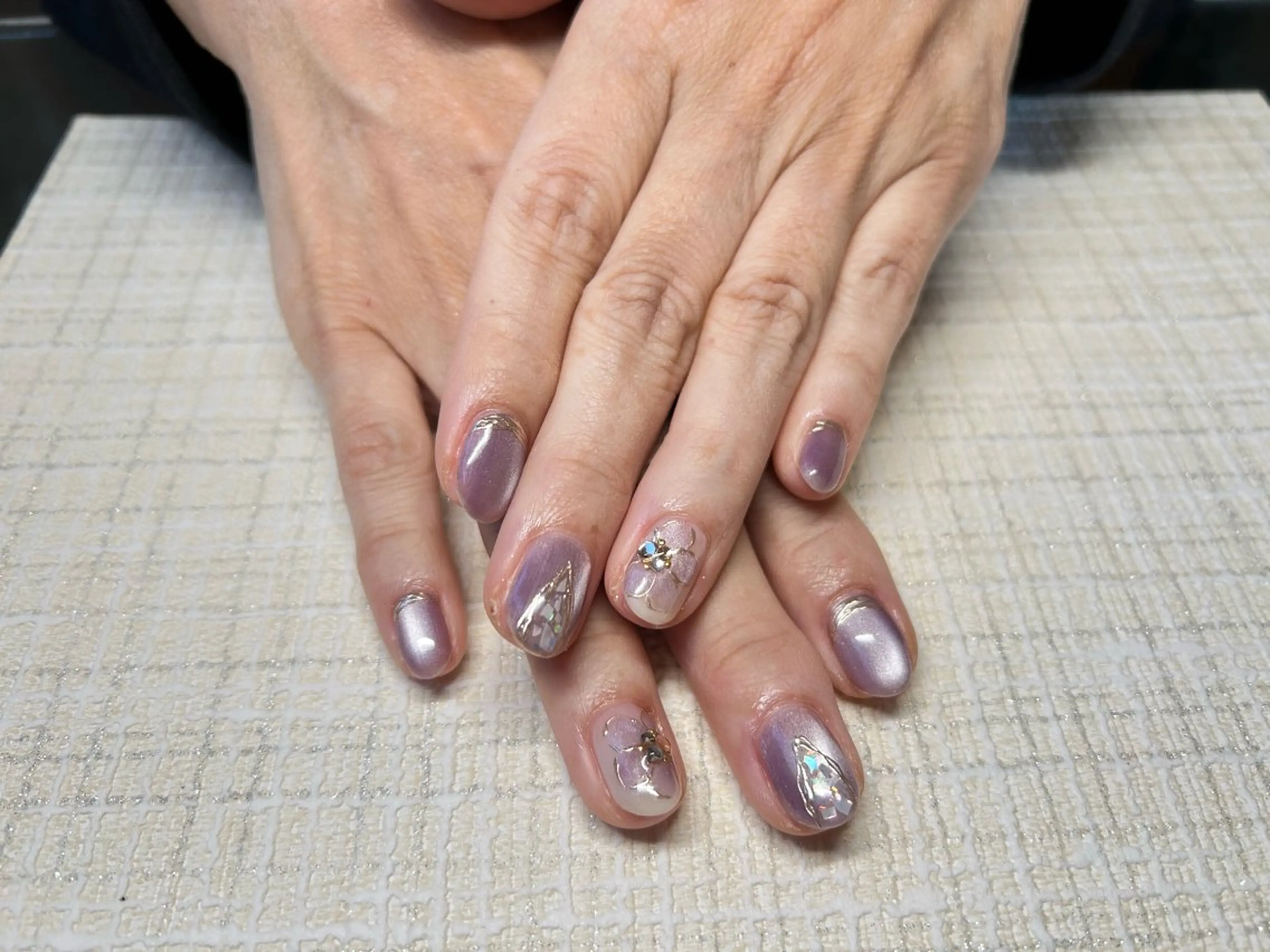 ネイル アートネイル ハンドネイル Lisa’s Salonのネイルデザイン