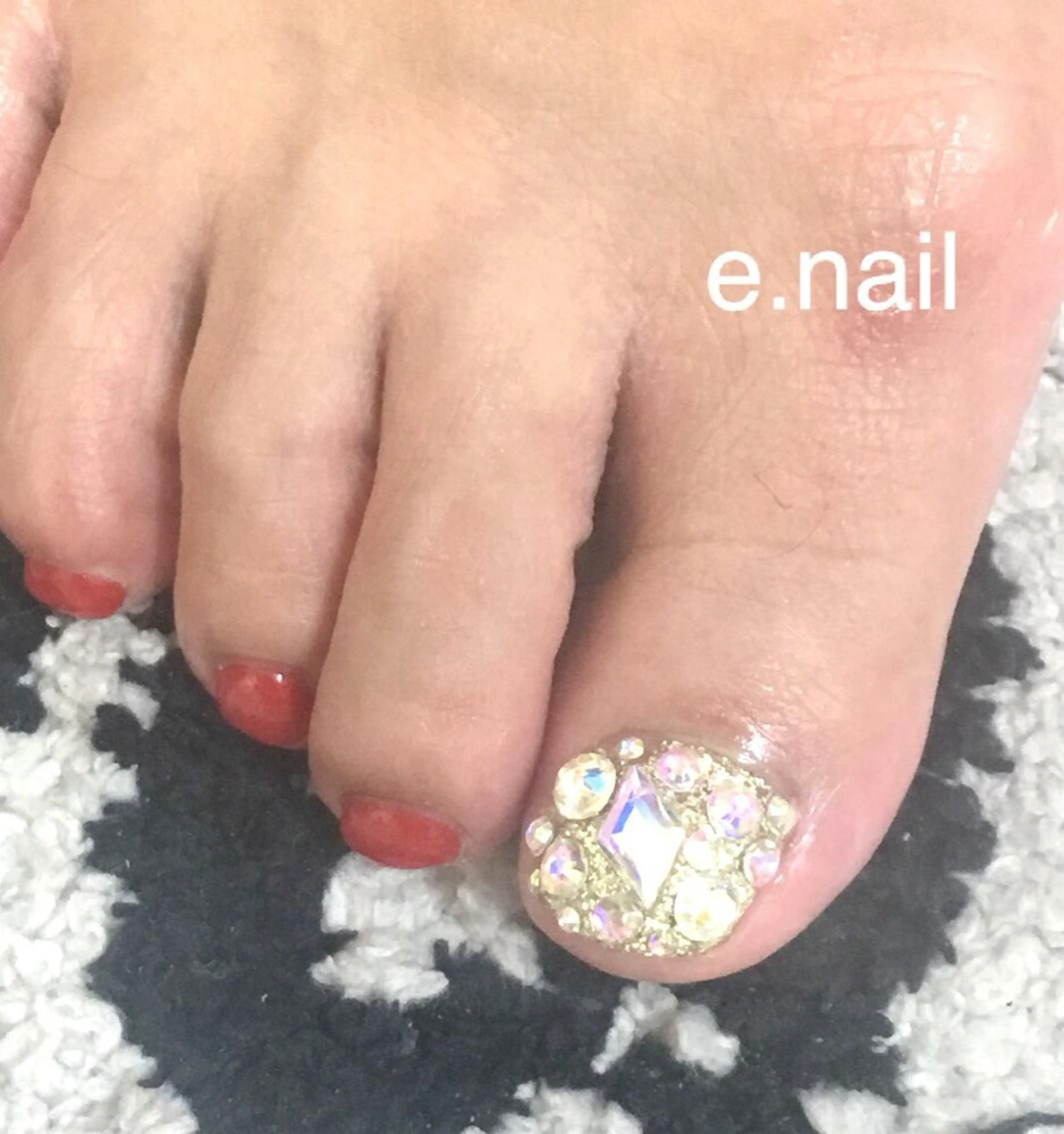 ネイル e.nail所属・和賀井 恵理のネイルデザイン
