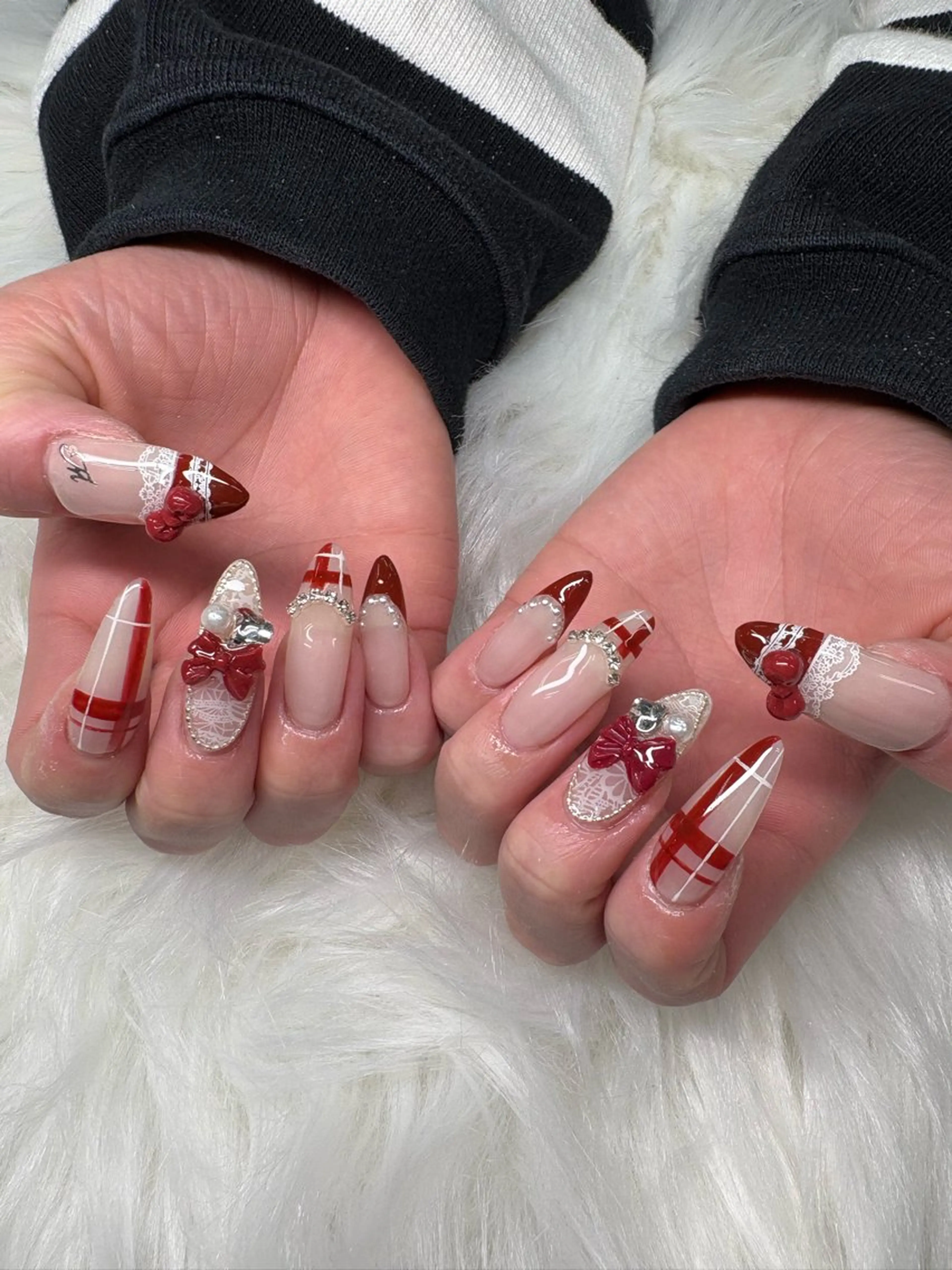 ネイル ハンドネイル SHION  のネイルデザイン