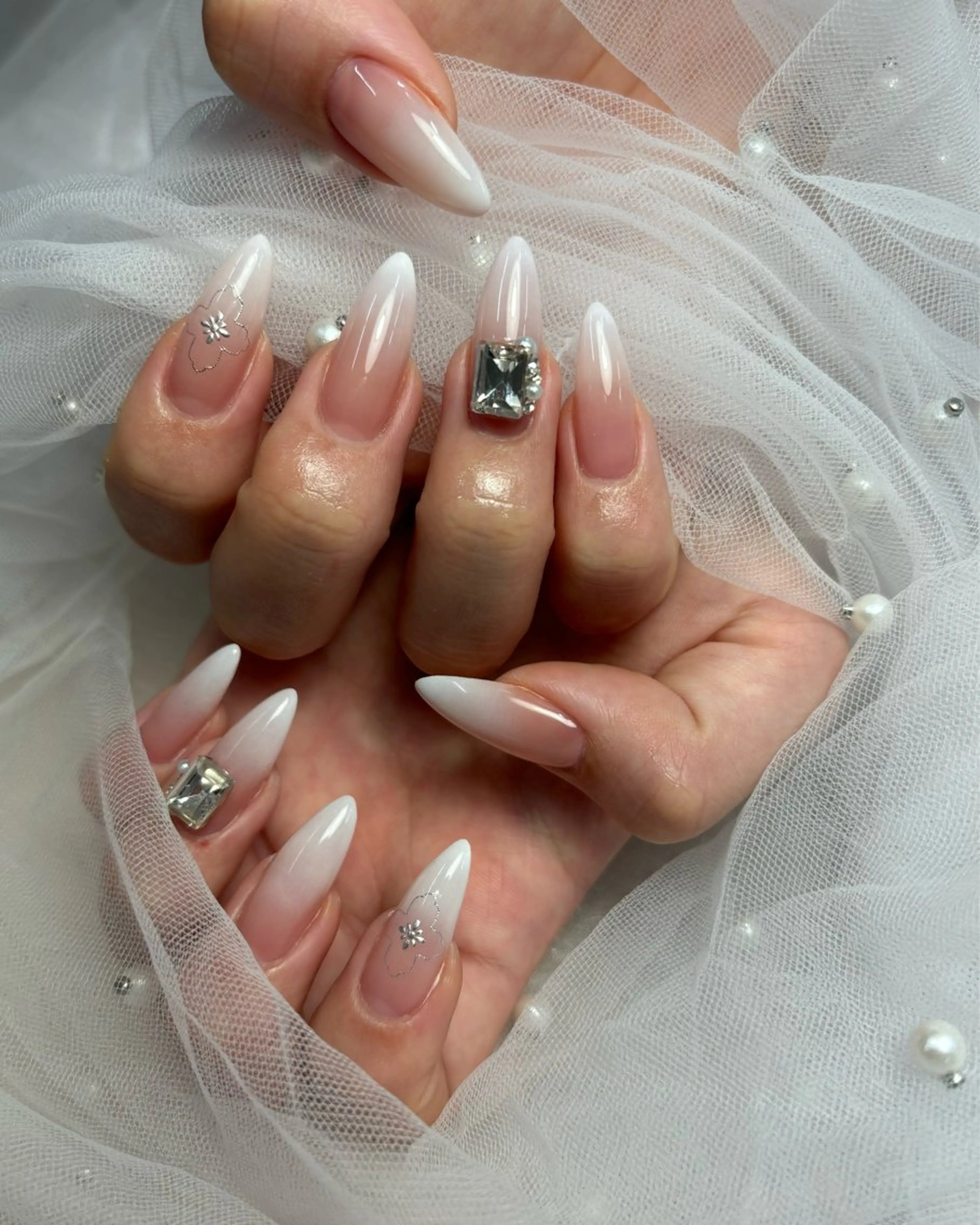 ネイル ハンドネイル ハンドケア ToliyDeliy akemiのネイルデザイン