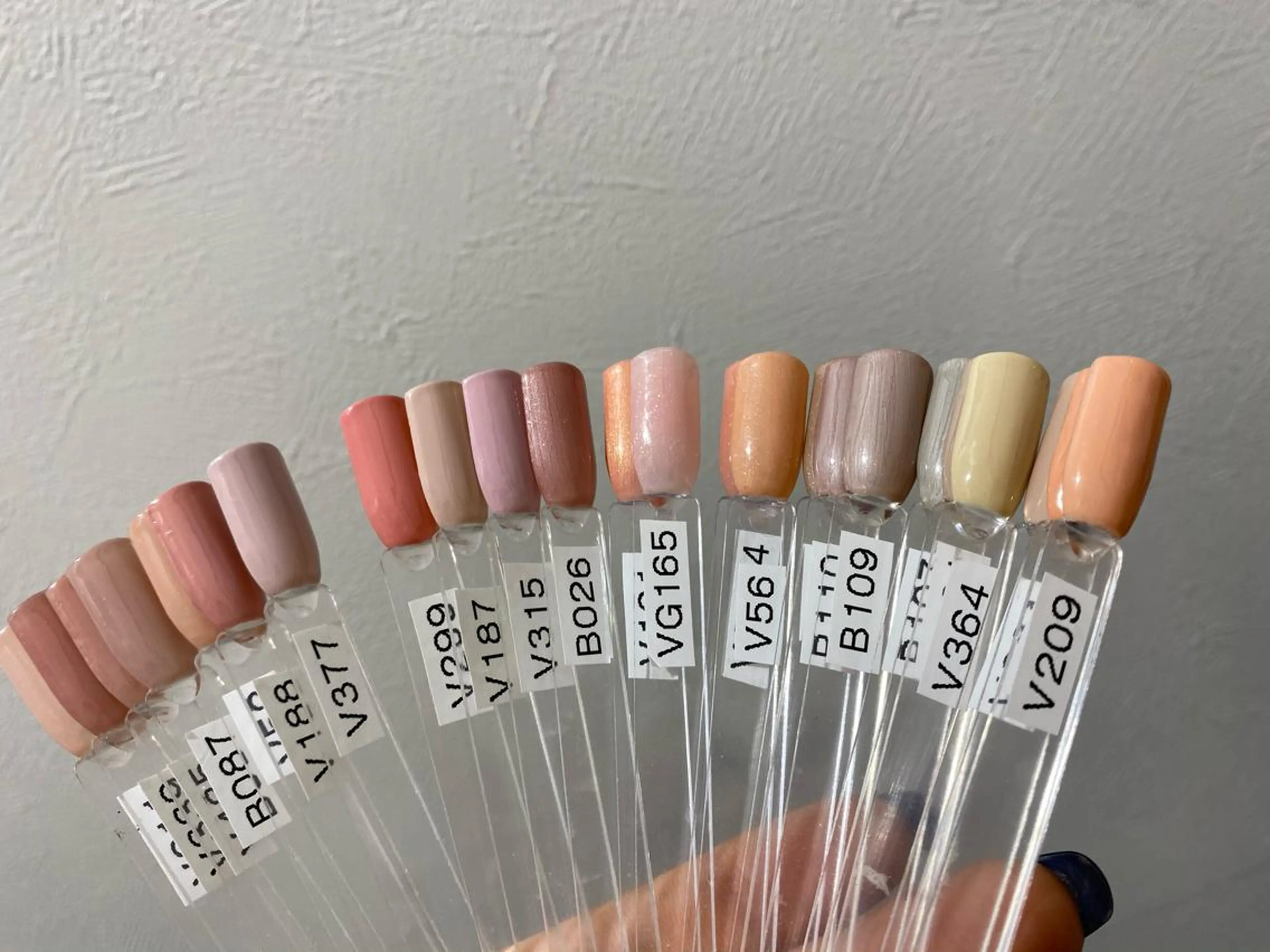 ネイル noir（ﾉｱｰﾙ） 豊田・岡崎￤airiのネイルデザイン