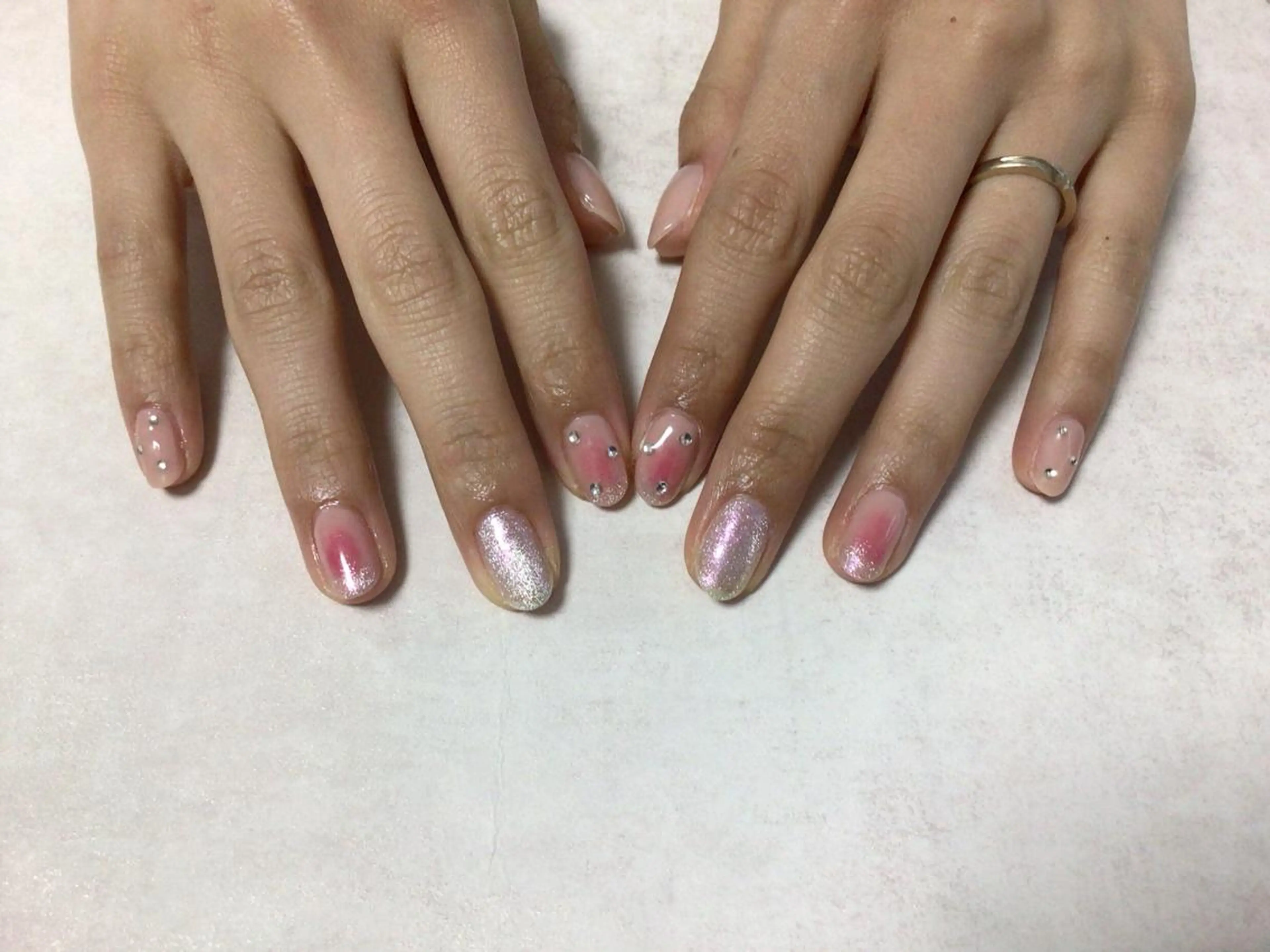 ネイル オーロラネイル フラワーネイル フットネイル フレンチネイル ジェルネイル Mogu nail 二子玉川のネイルデザイン