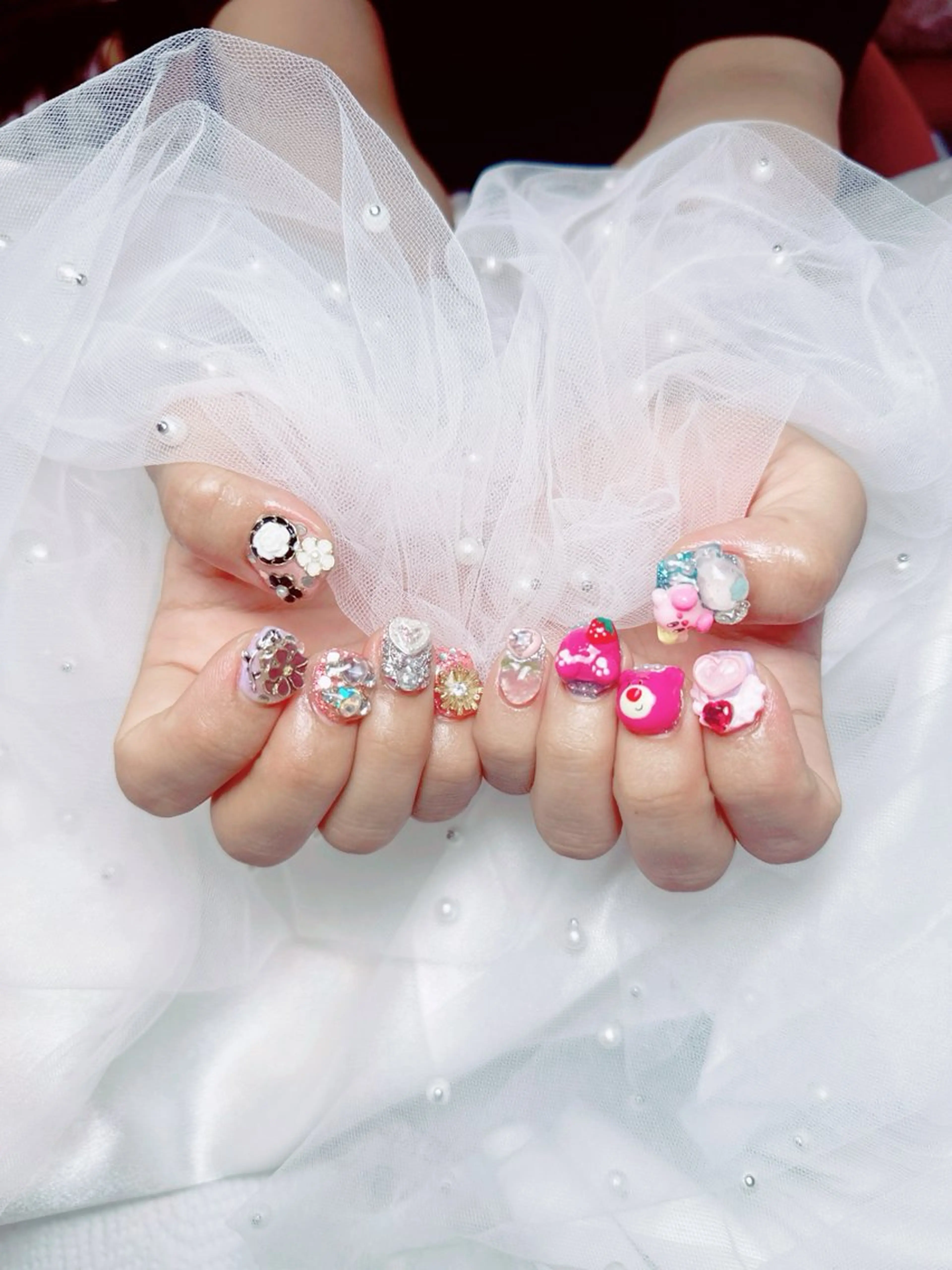 ネイル フレンチネイル ジェルネイル ハート 韓国ネイル マグネットネイル ネイルサロン lotusのネイルデザイン