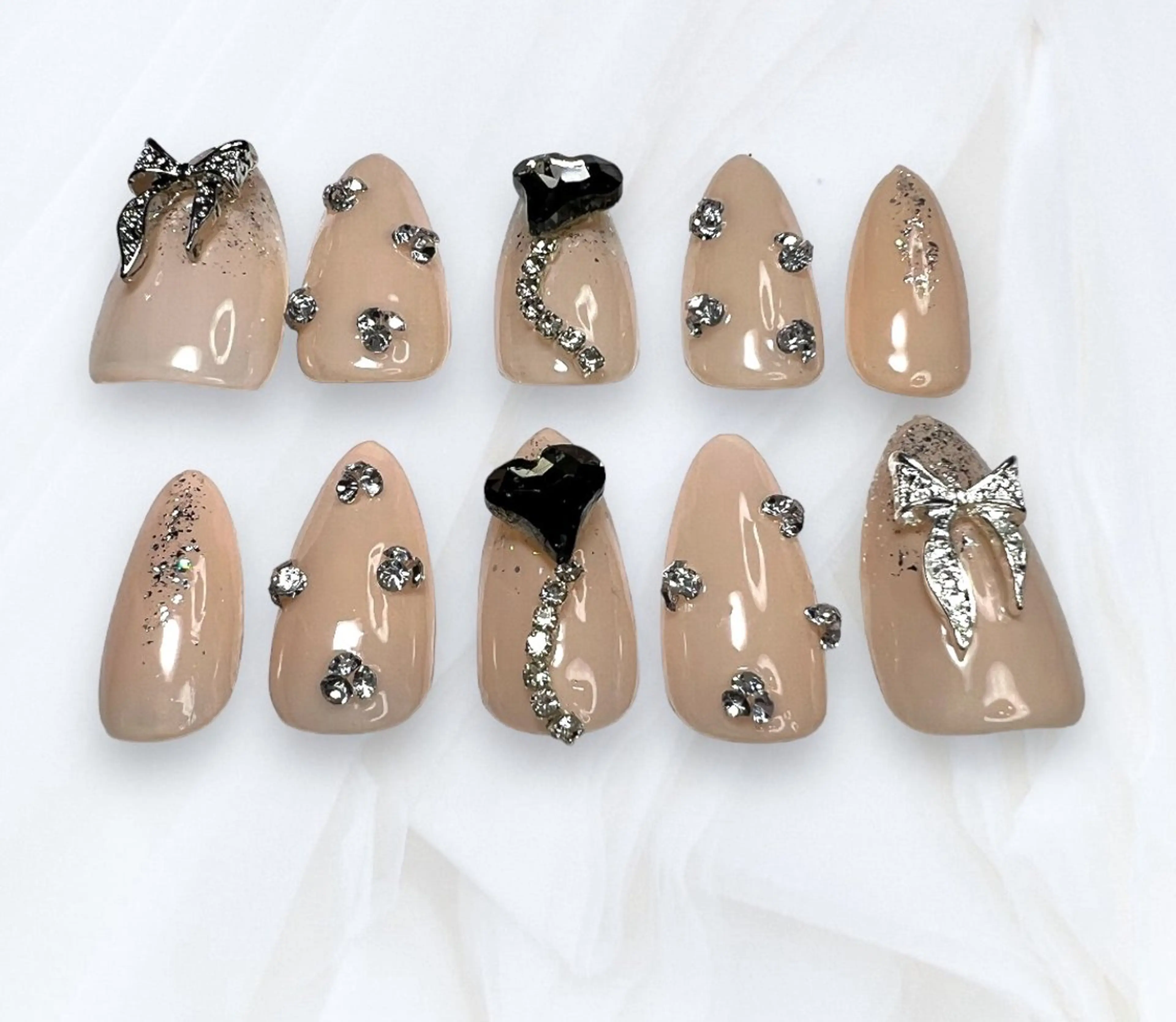 ネイル クレーヌ プライベートサロンのネイルデザイン