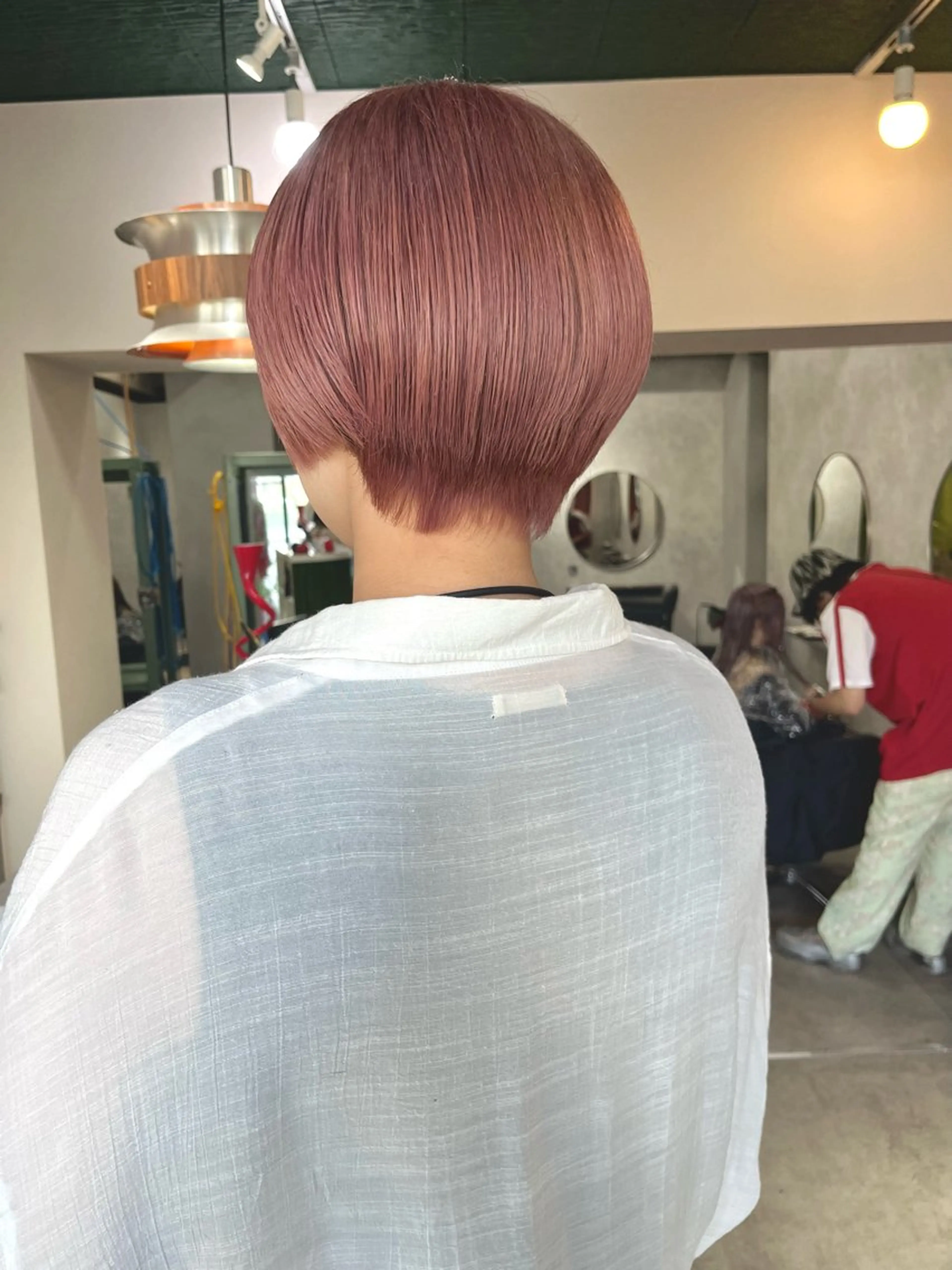 ショート カラー 暖色ハイトーン特化 🥇Mioのヘアスタイル