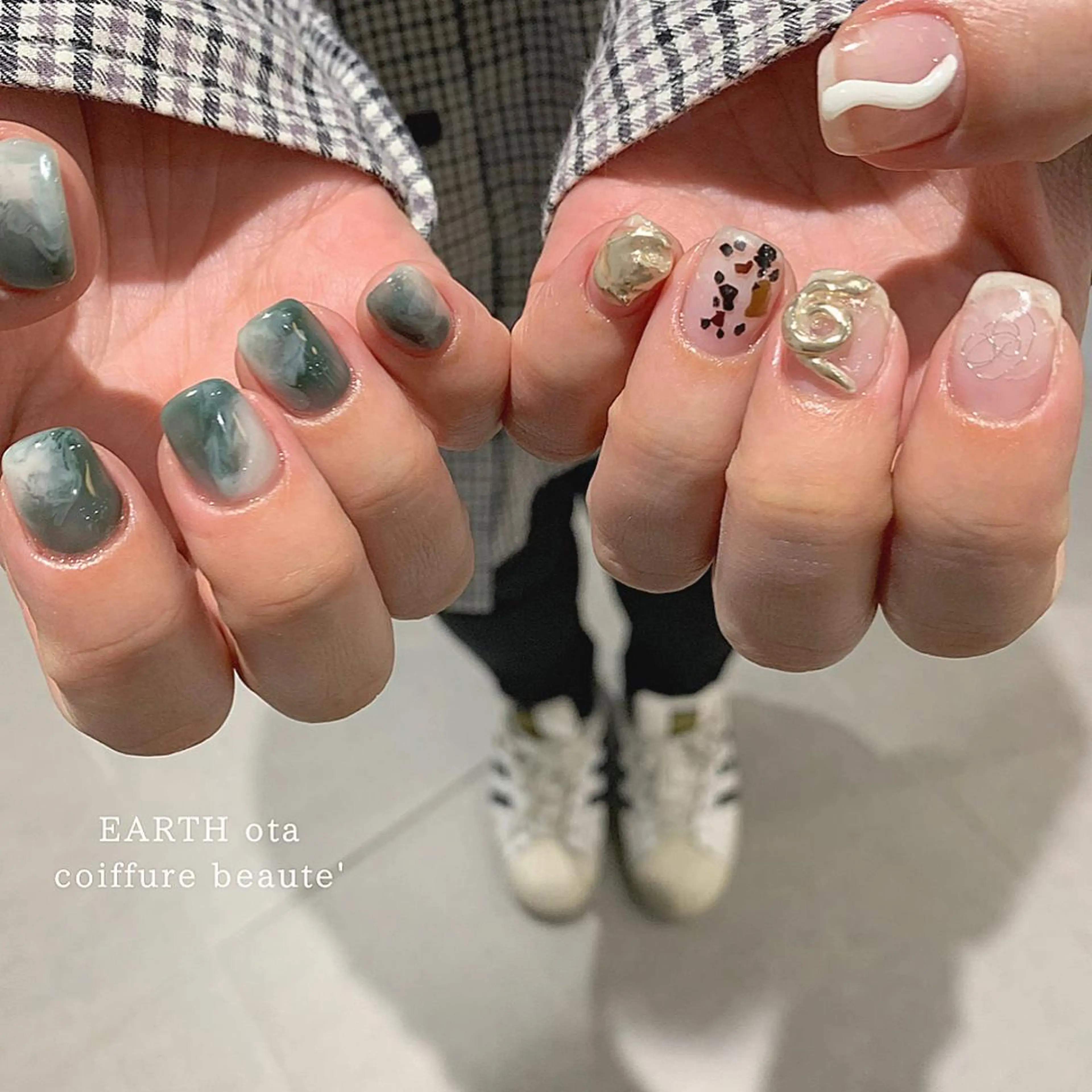 ネイル Rena colore'のネイルデザイン