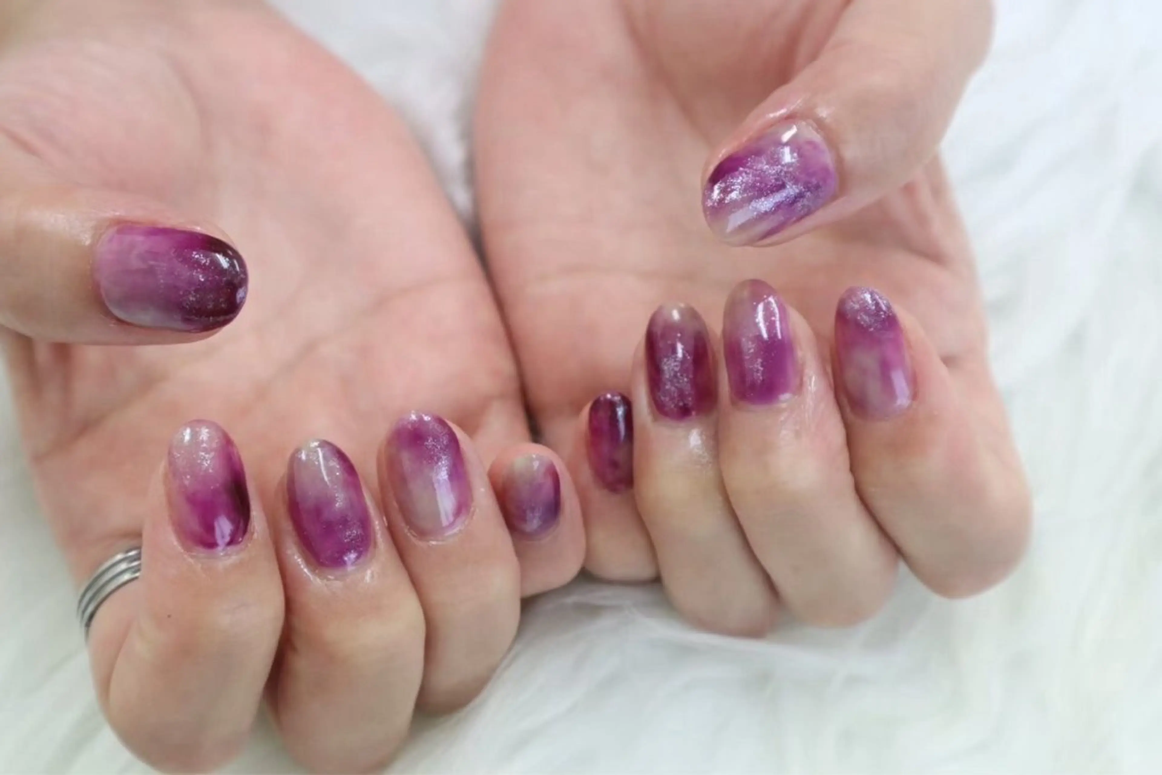 ネイル カラーズビューティサロン所属・ツノスエアヤカ ／つののネイルデザイン