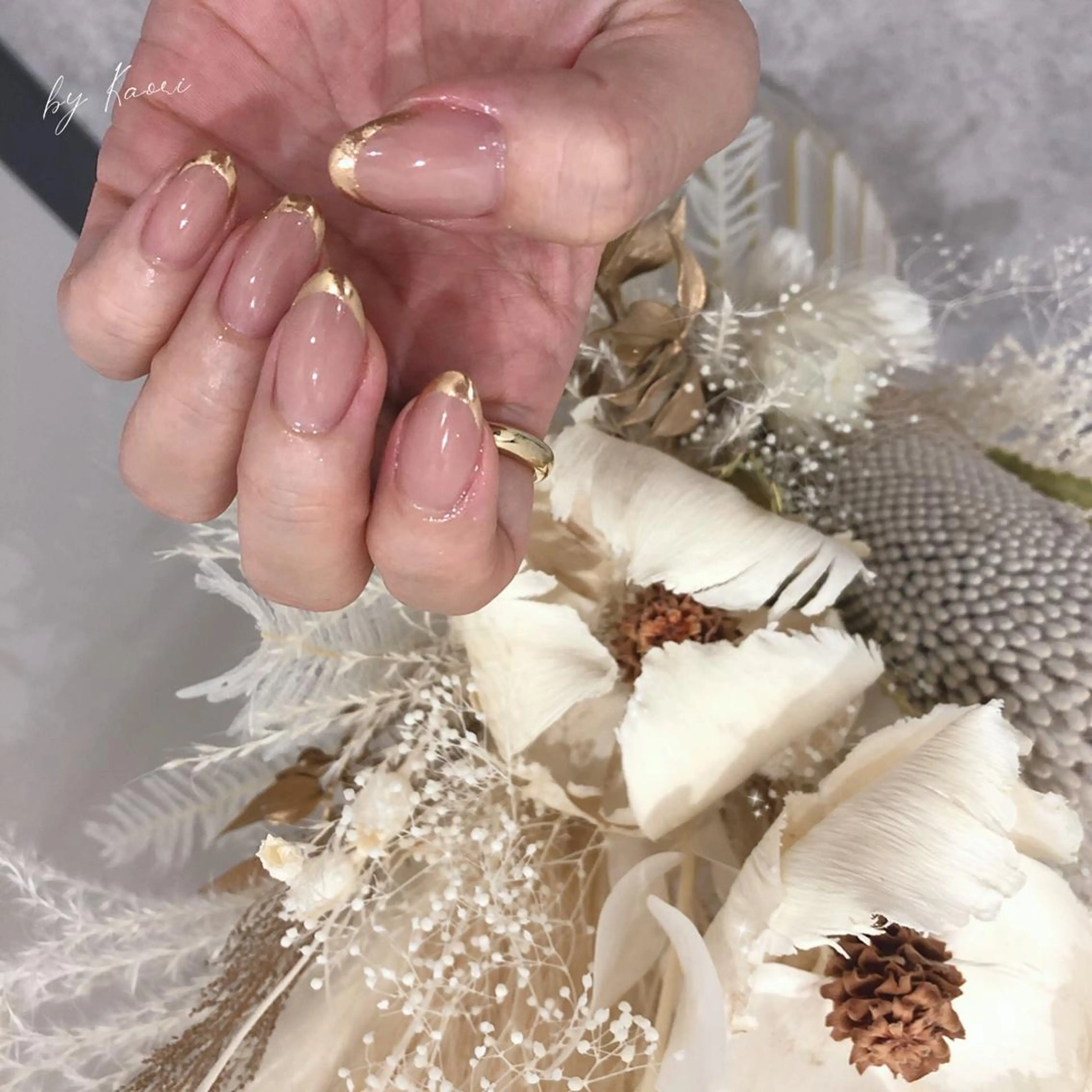 ネイル オーロラネイル ブラウン カジュアル フットネイル フレンチネイル ハンドネイル _Defi_ by Kaoriのネイルデザイン