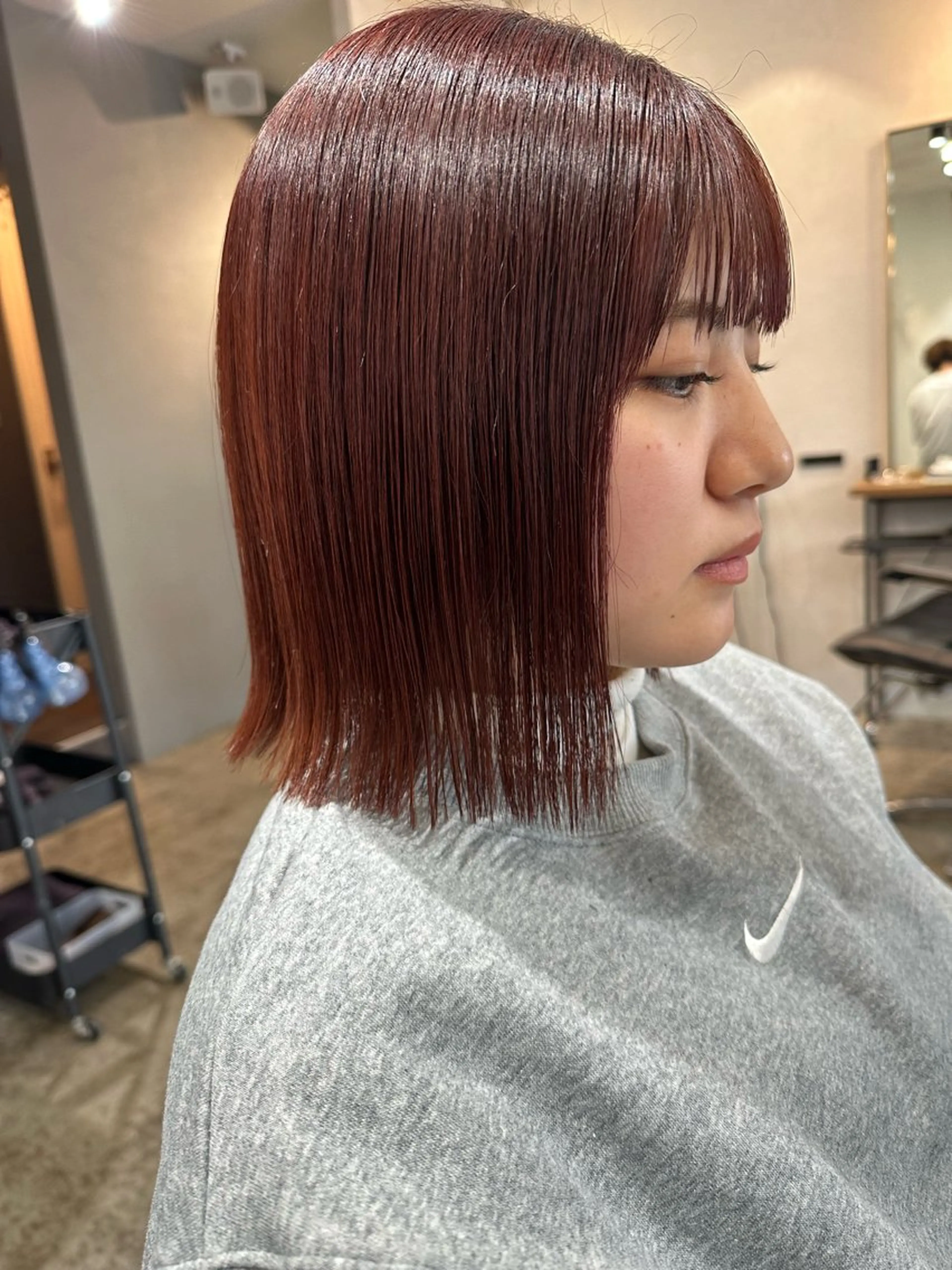 ミディアム ボブ ヘアカラー YURIK Aのヘアスタイル