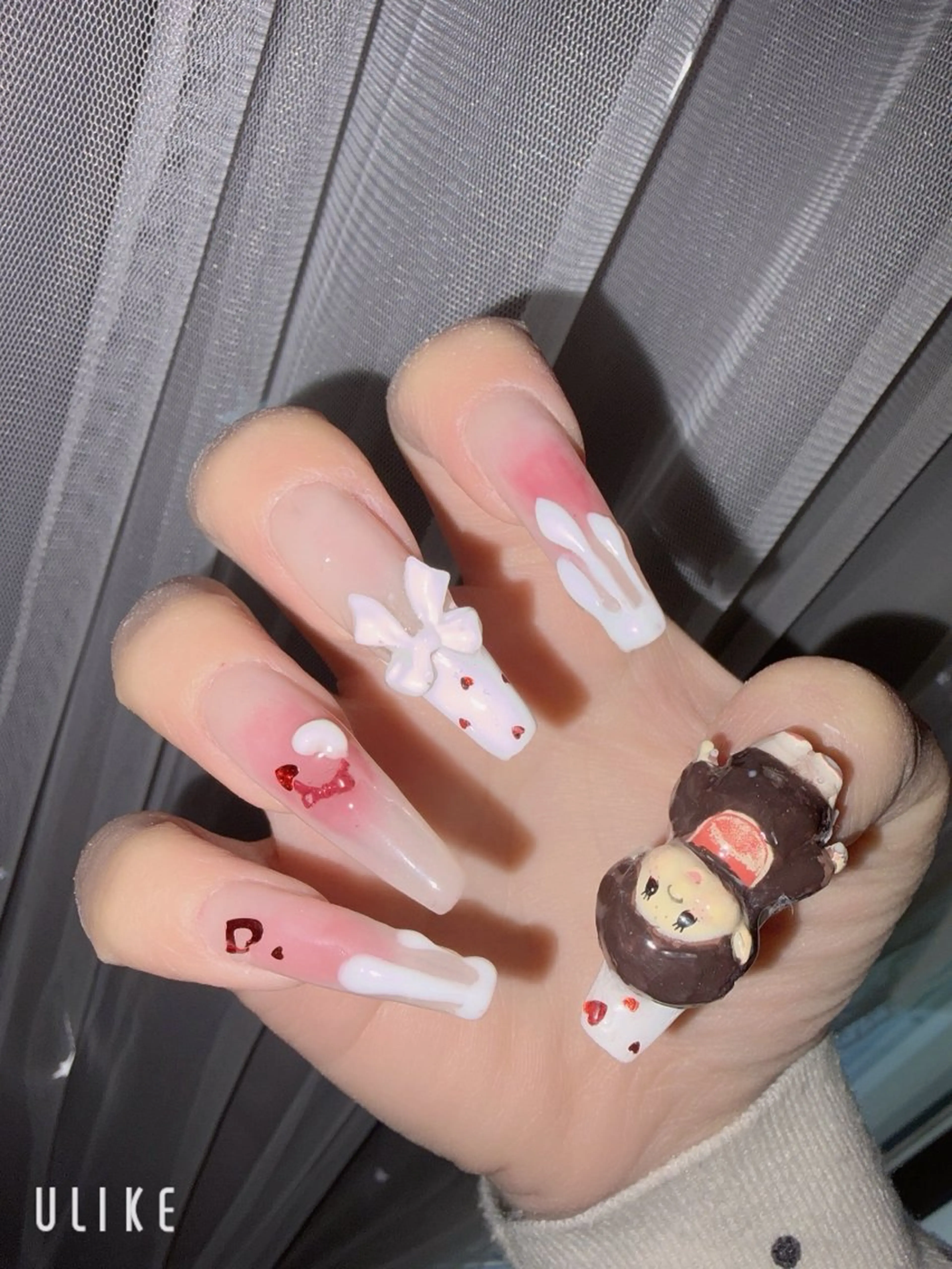 ネイル 高草木 桃香のネイルデザイン