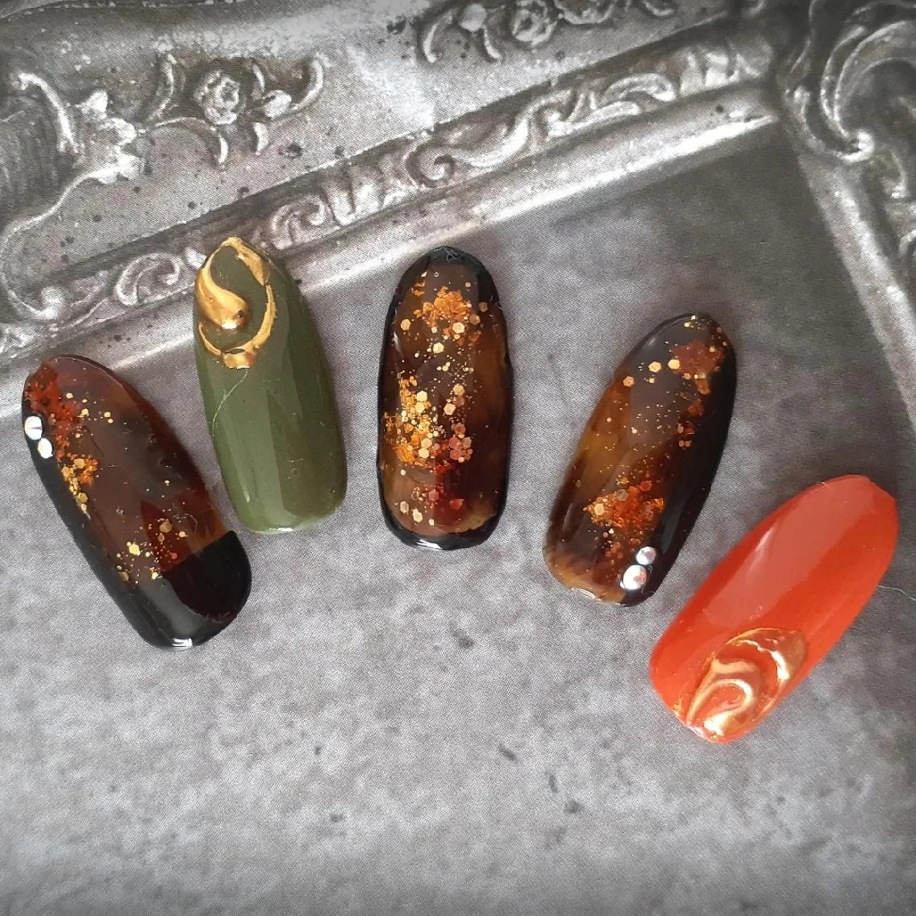 ネイル オレンジ ハンドネイル 池元 真由美のネイルデザイン