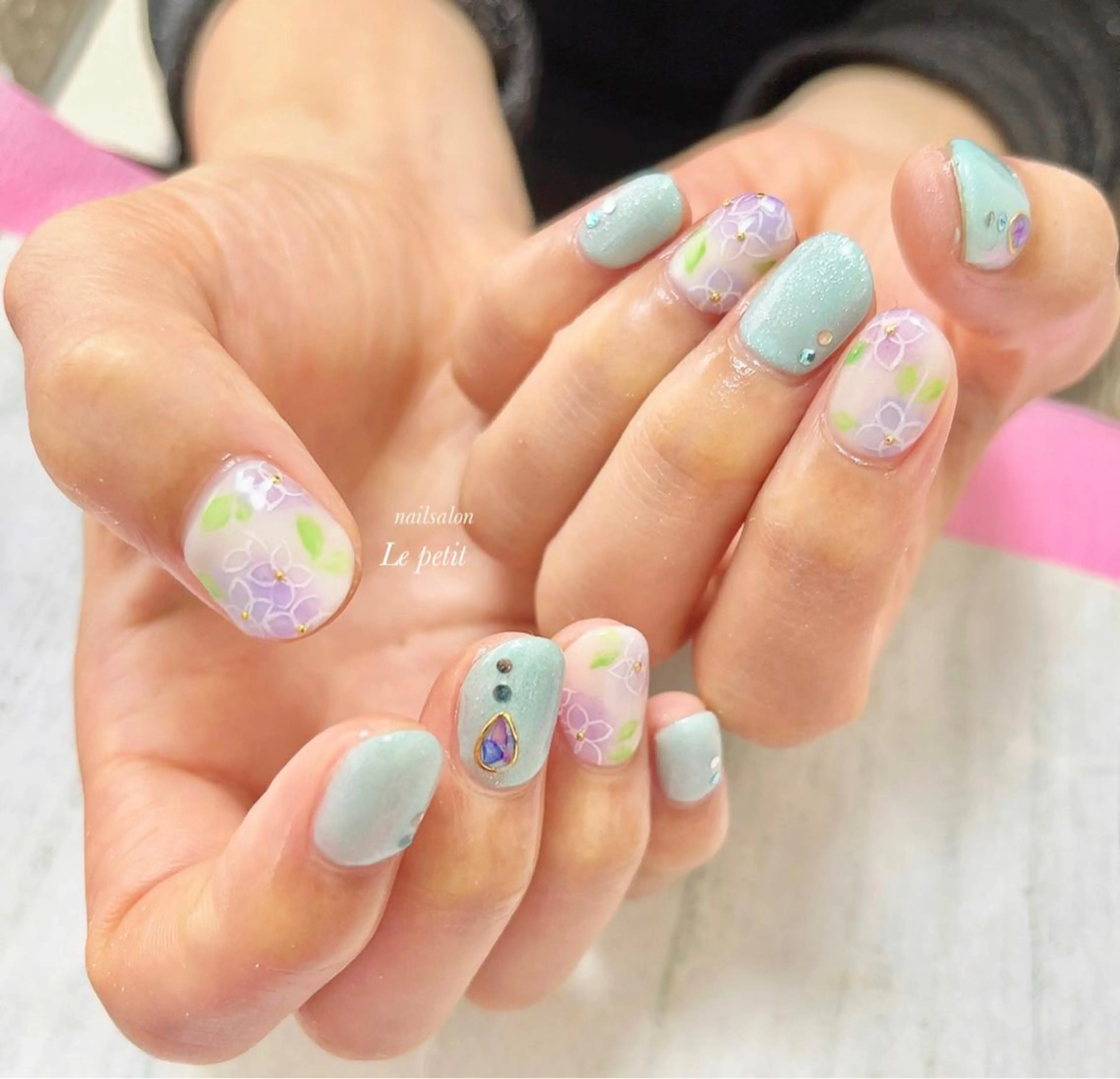 ネイル 石野 広佳のネイルデザイン