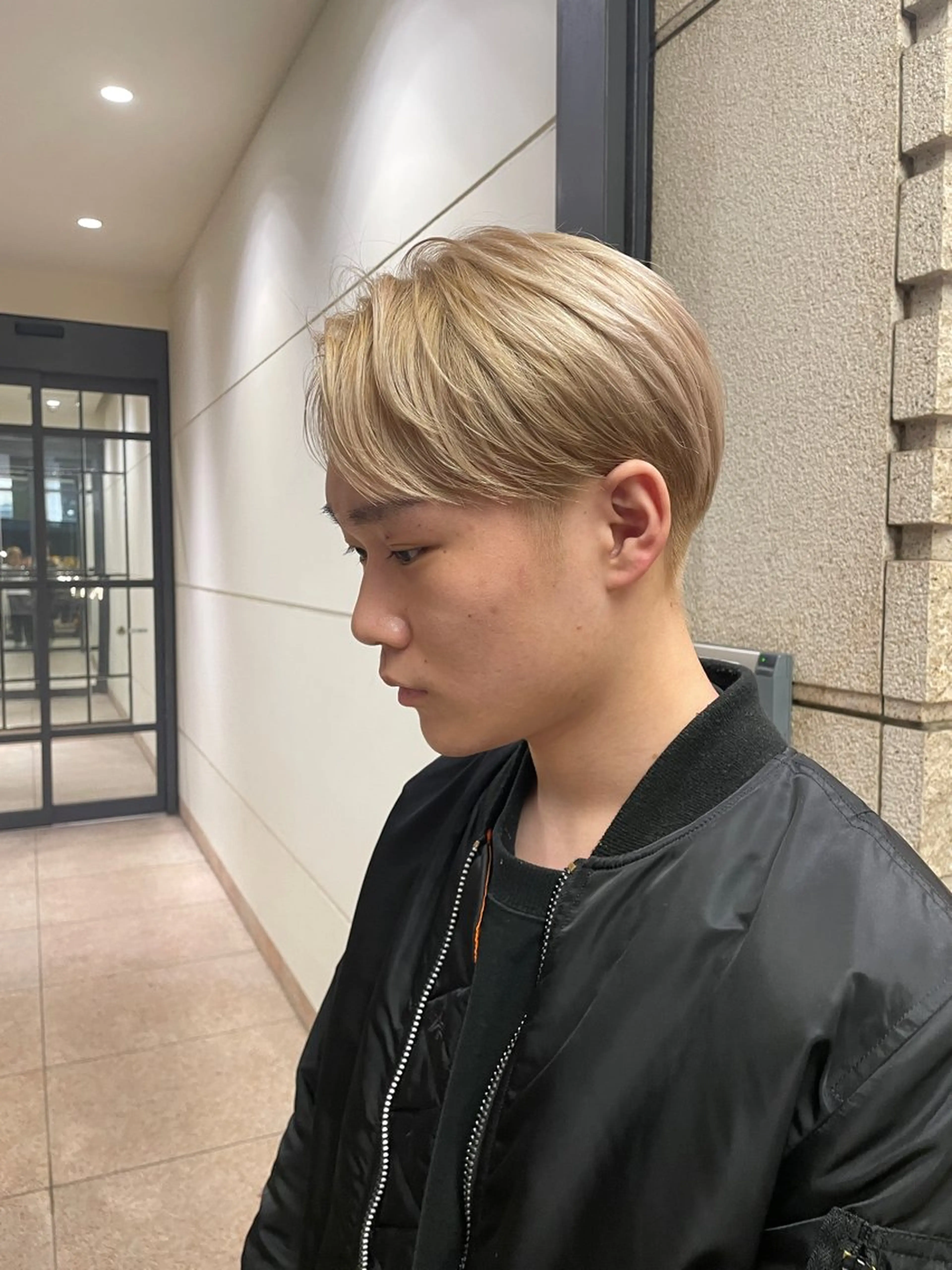 ショート カラー メンズ vetica所属・フジヤ サイタのヘアスタイル