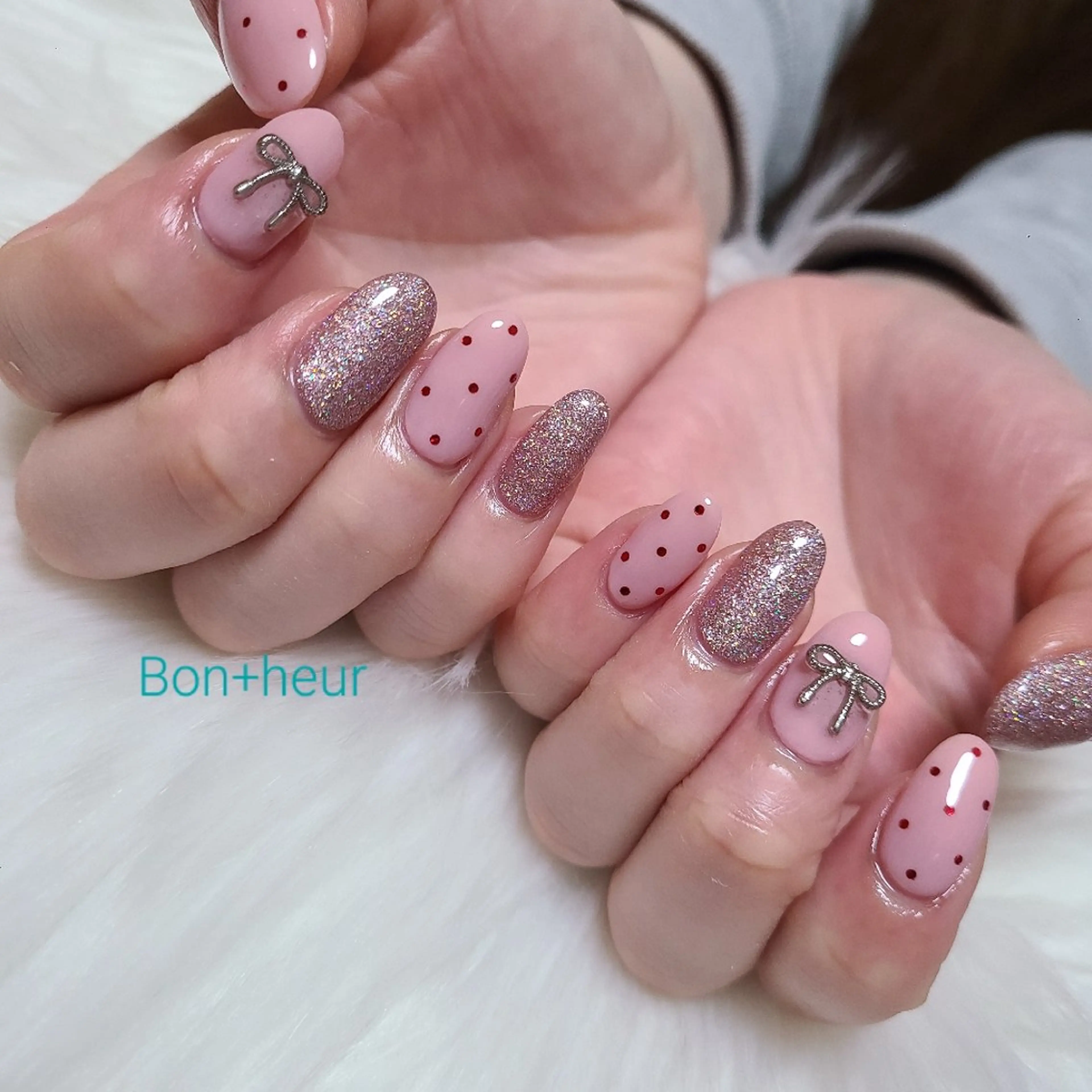 ネイル 宮口 紗子のネイルデザイン