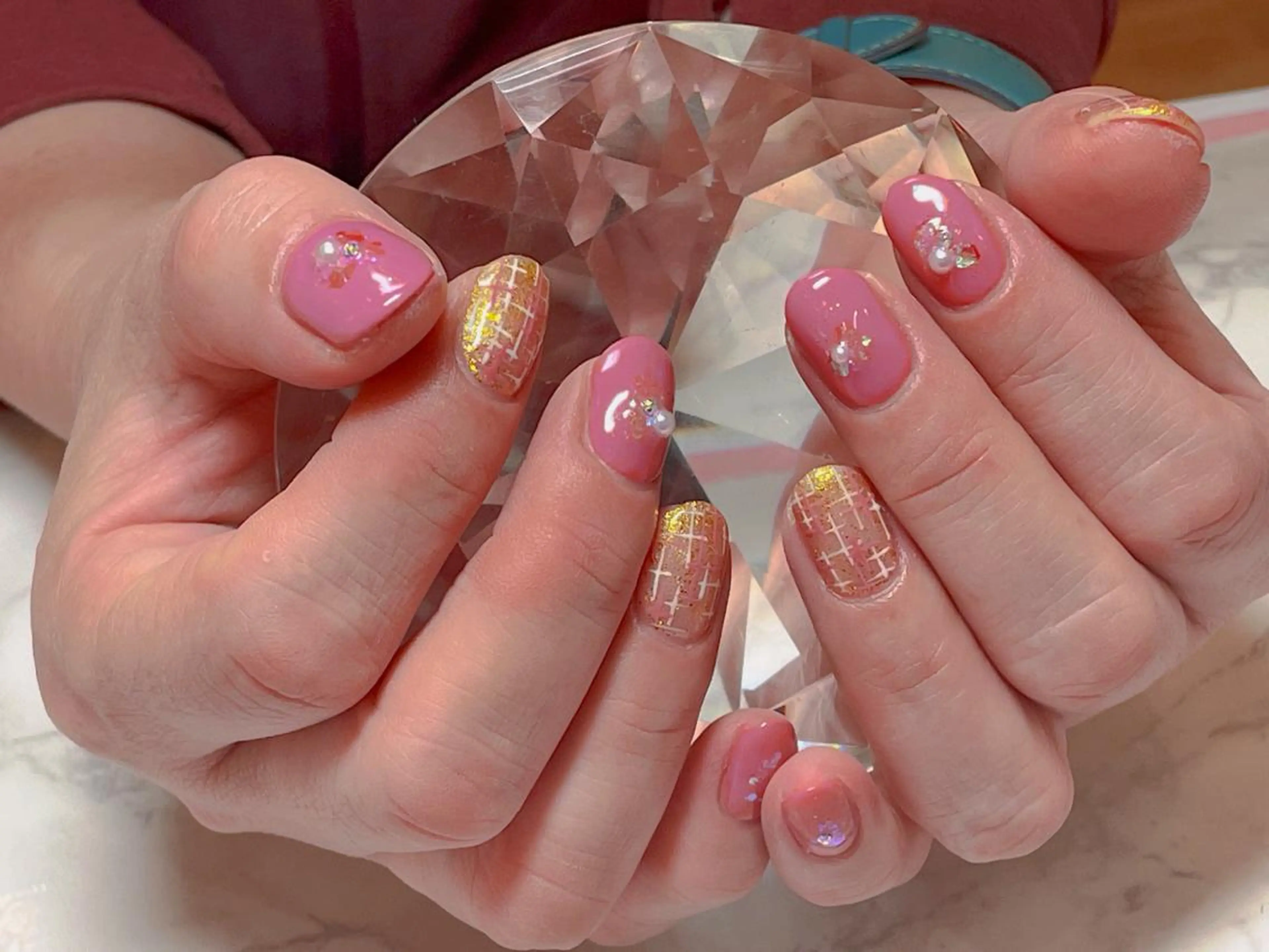 ネイル アートネイル ジェルネイル ピンク ツイードネイル SINCERELY シンシアリー🌈のネイルデザイン